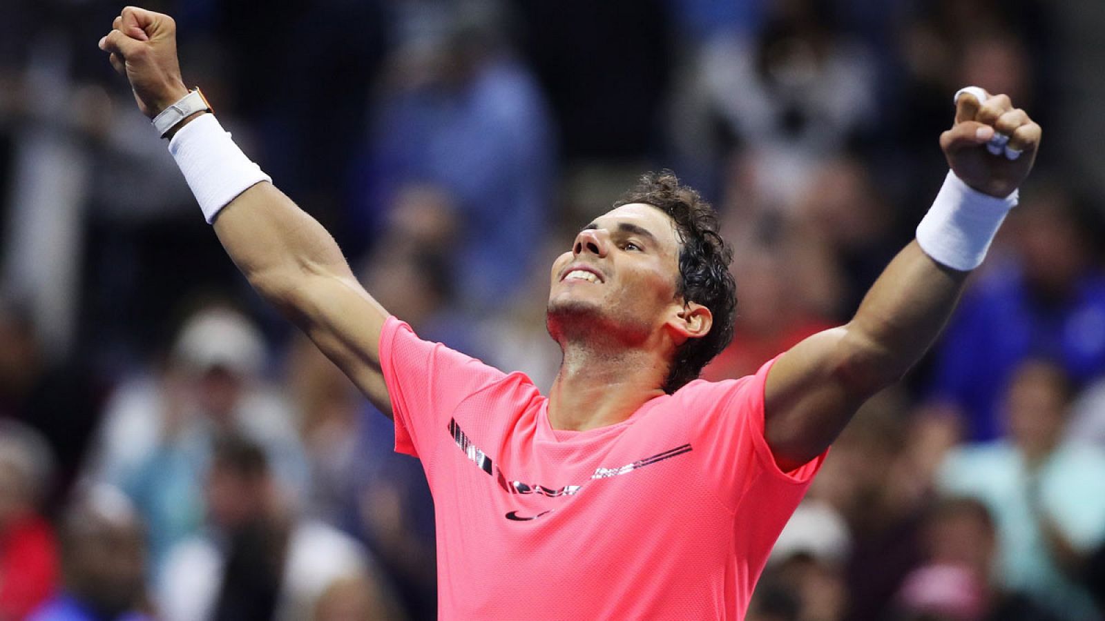 Nadal celebra su victoria frente a Mayer en la tercera ronda del Abierto de Estados Unidos.