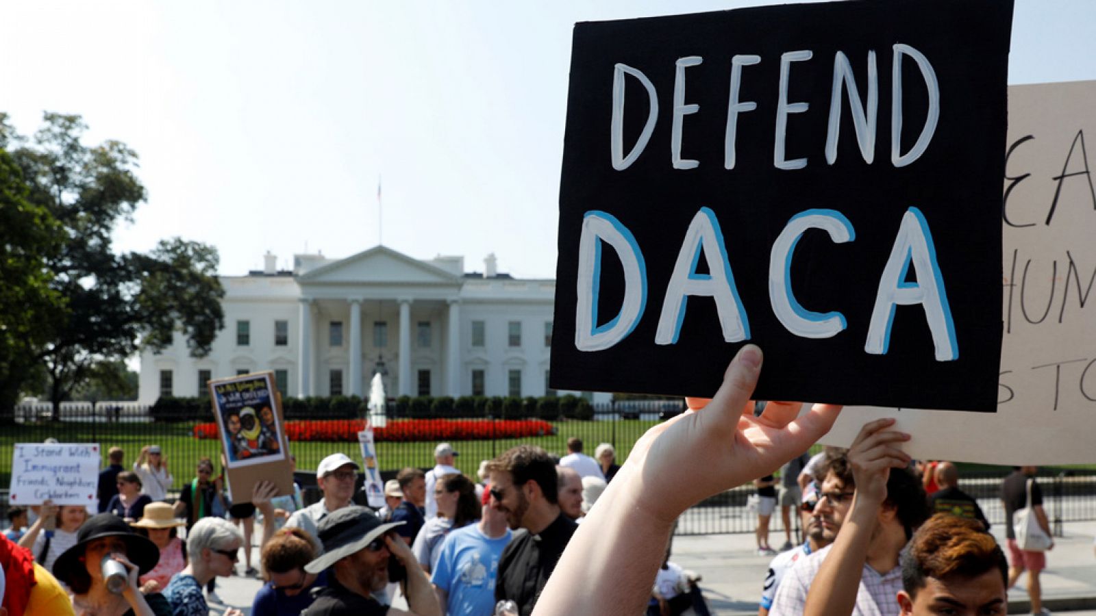 Imagen de las marchas sucedidas frente a la Casa Blanca a favor del DACA
