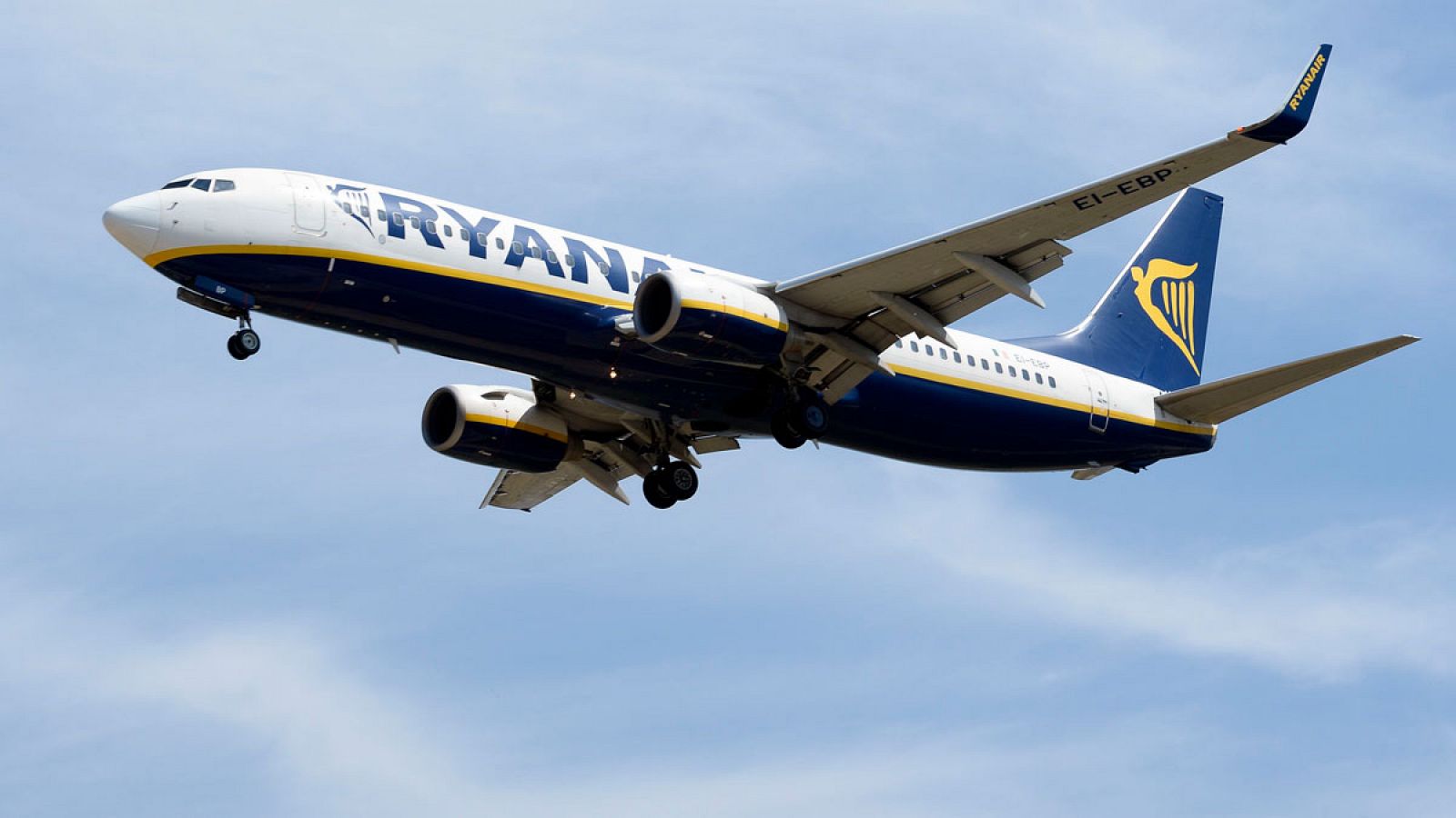 Un avión de Ryanair a punto de aterrizar en Barcelona