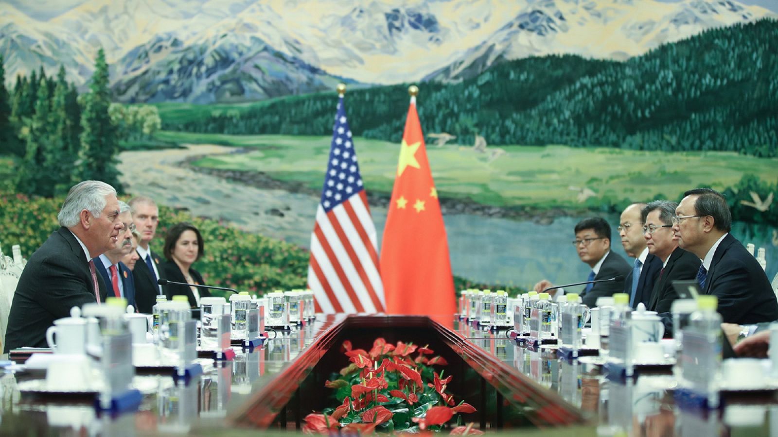 El secretario de Estado de EE.UU. se reúne en Pekín con su homólogo chino