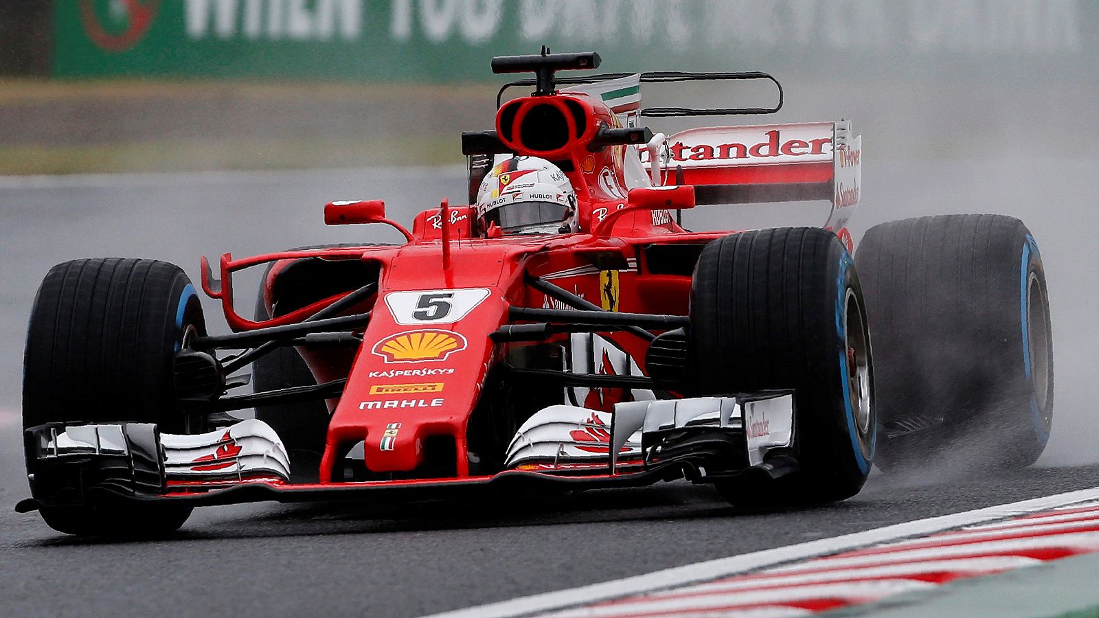Sebastian Vettel aspira a recortar puntos a Hamilton en Japón.