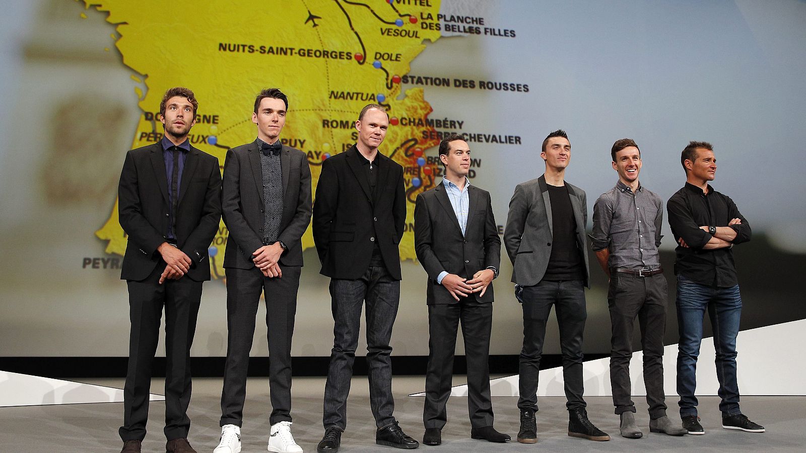 Imagen de la presentación del Tour 2017, con Chris Froome en el centro.