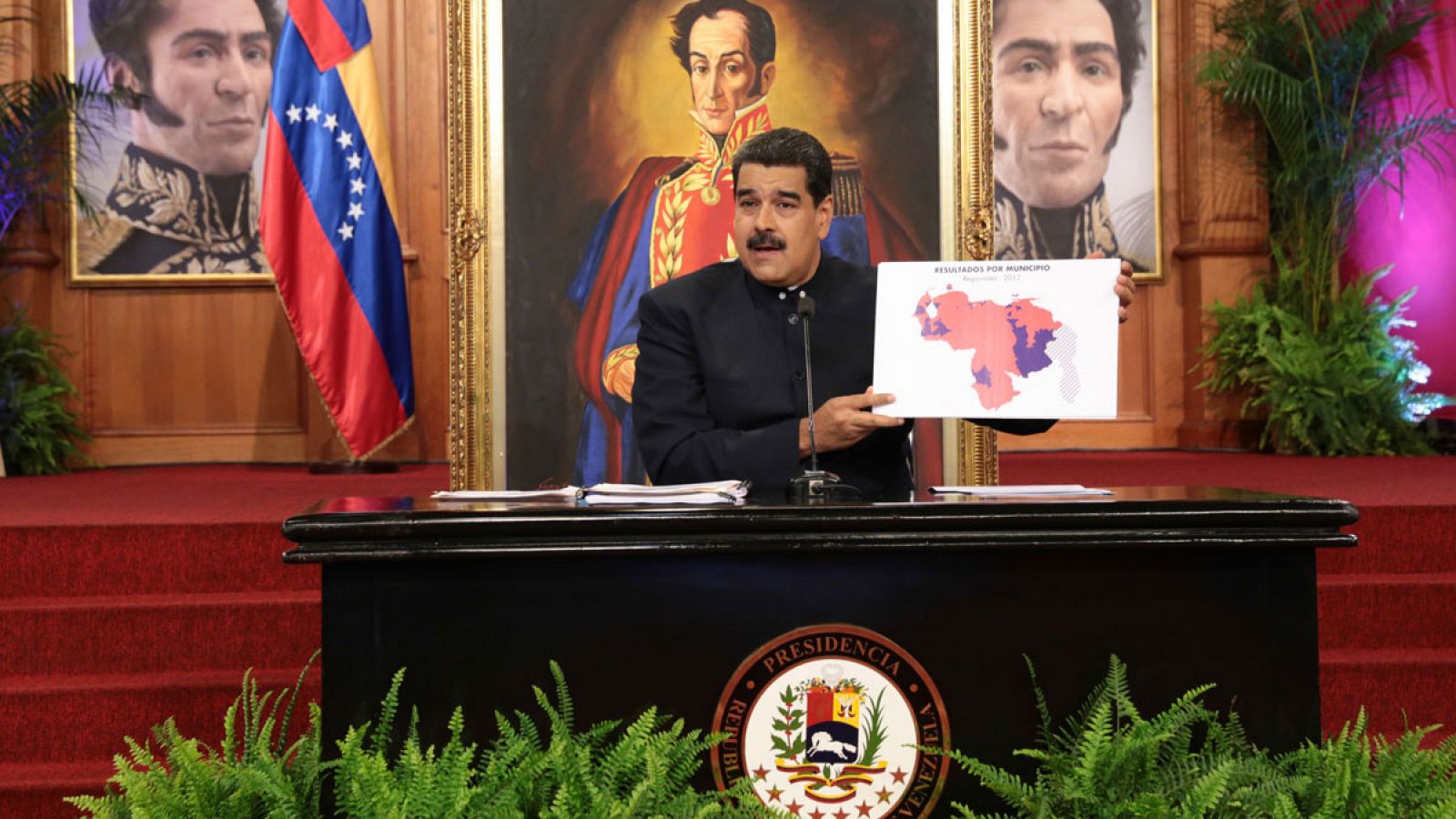 Nicolás Maduro durante un encuentro con medios internacionales