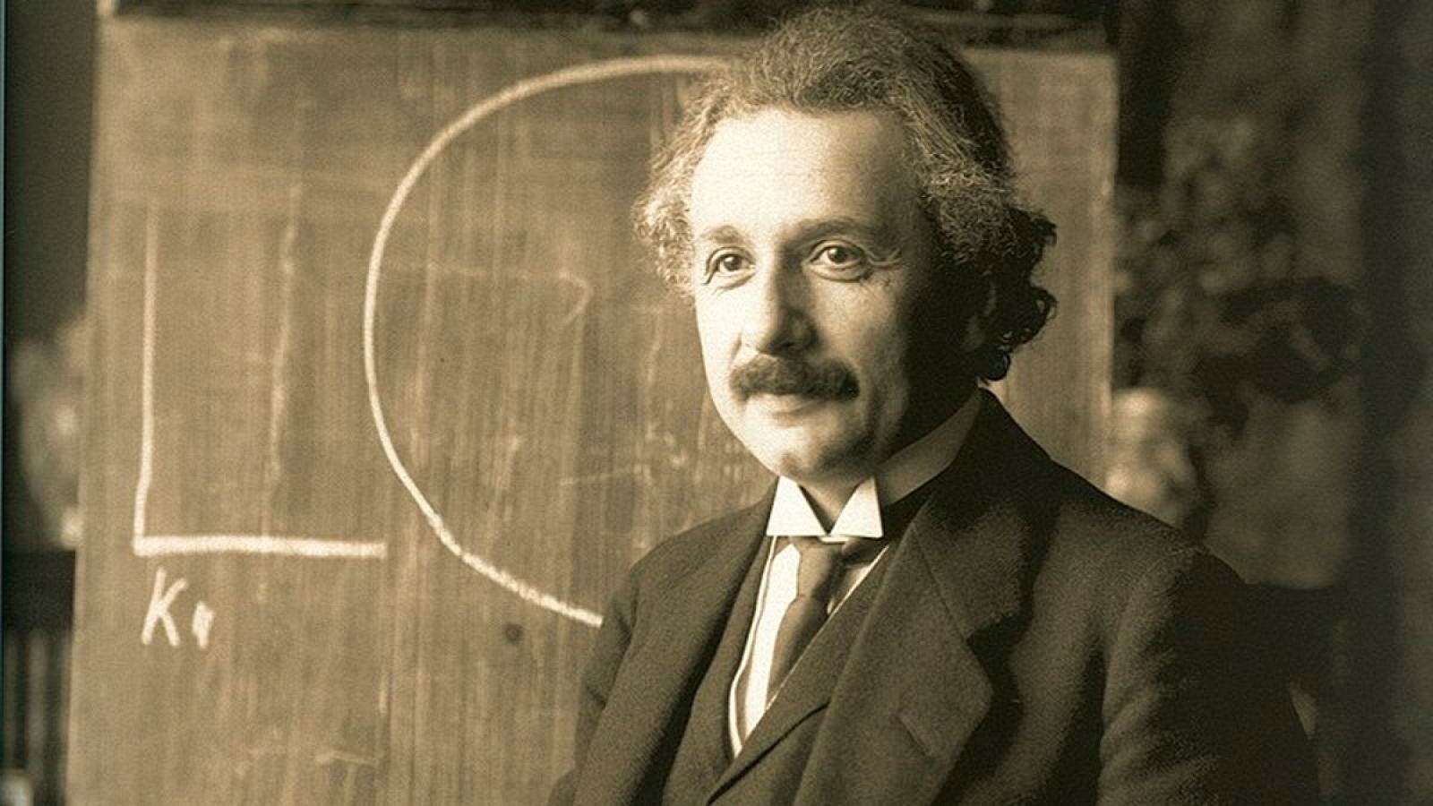 El físico alemán Albert Einstein, en 1921