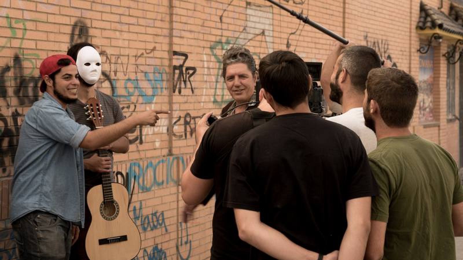 David Sainz, Aarón Gómez y Antonio Dechent, en el rodaje de 'Mambo'