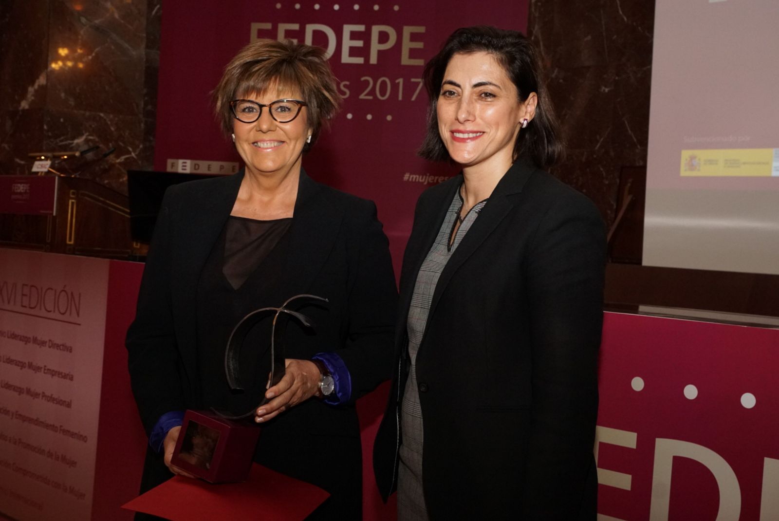 María Escario recibe el premio FEDEPE