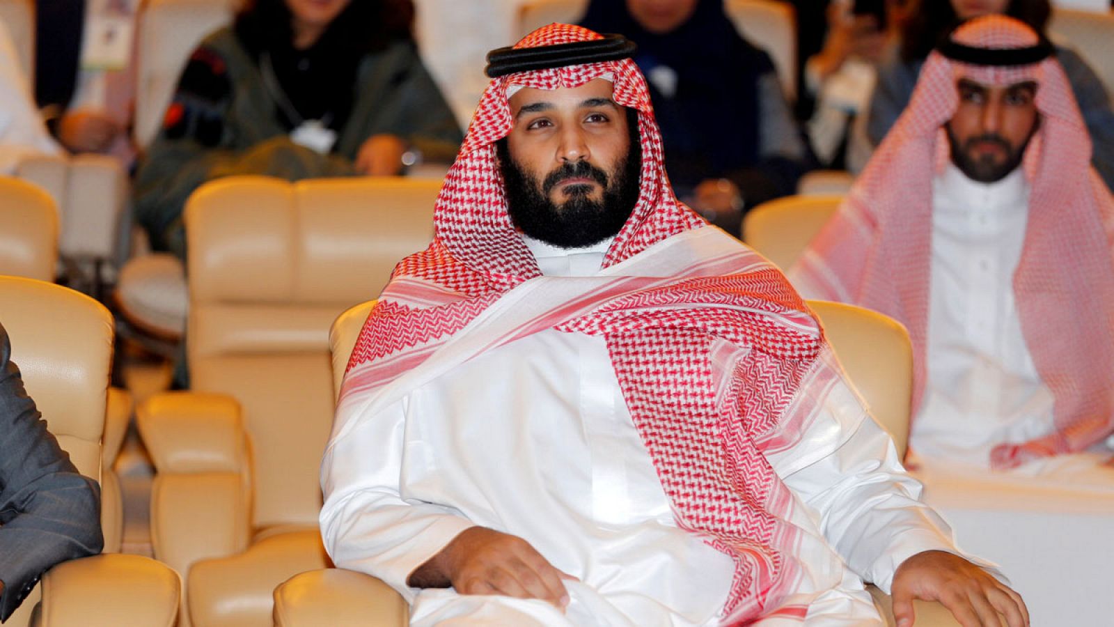 Mohammed bin Salman asiste a una conferencia económica en Riad