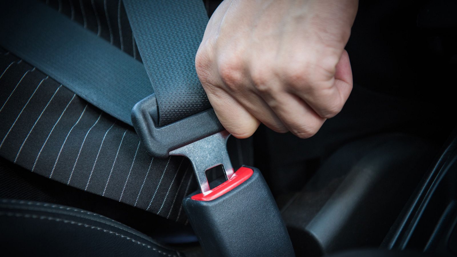 Cinturón de seguridad en un vehículo