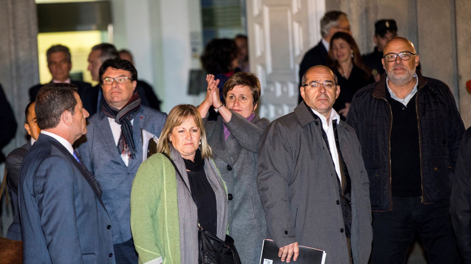 Joan Josep Nuet, Lluís Corominas, Lluís Guinó, Anna Simó y Ramona Barrufet salen del Tribunal Supremo, el pasado 9 de noviembre