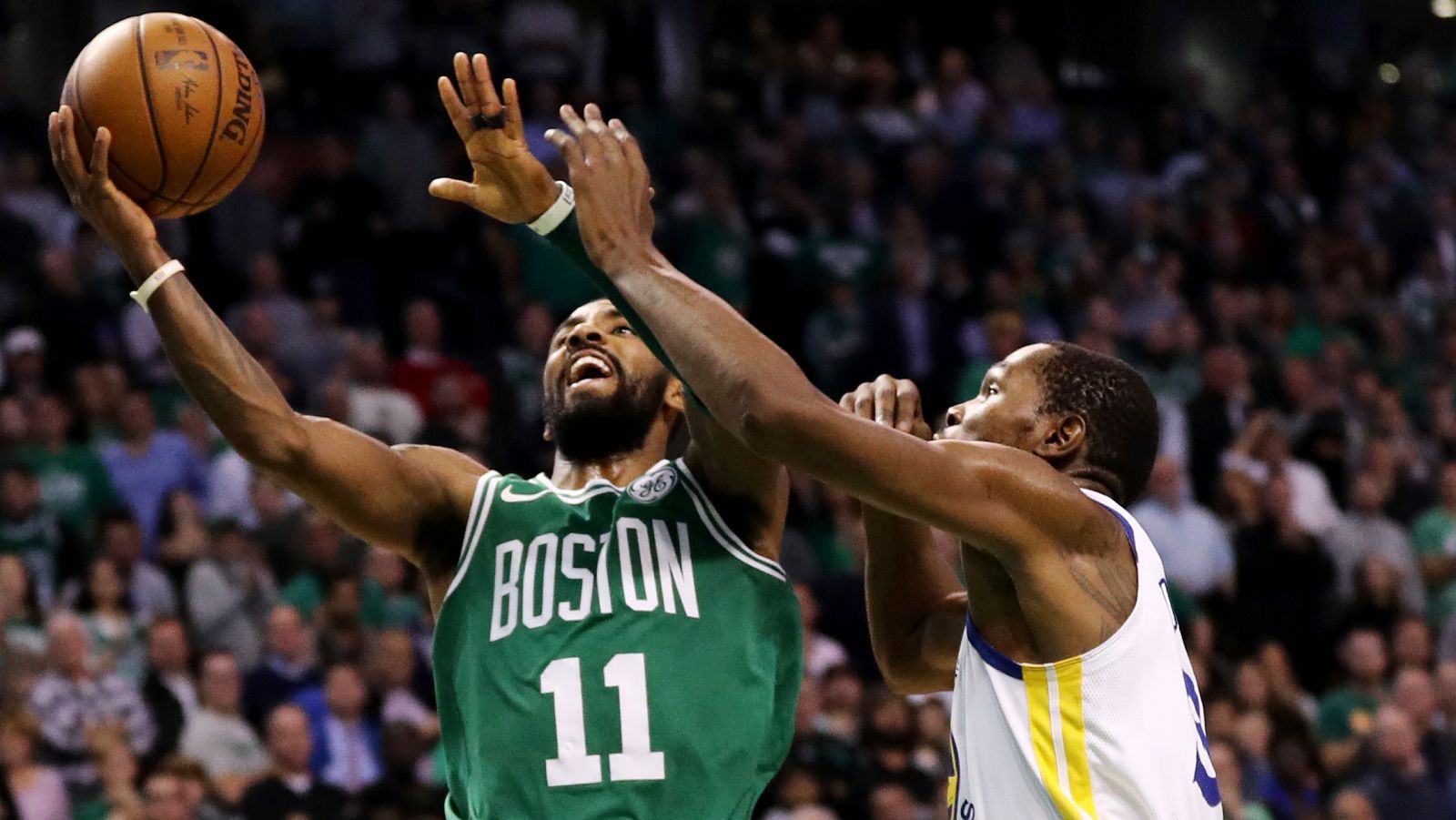 Los Boston Celtics vencen a los Golden State Warriors