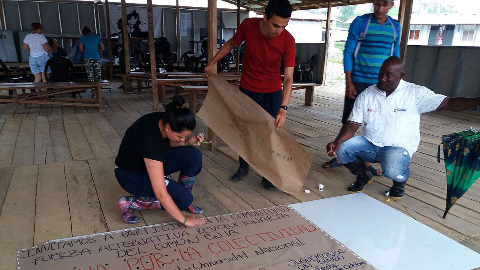 Jóvenes ponen en marcha talleres para fortalecer vínculos con miembros de las FARC