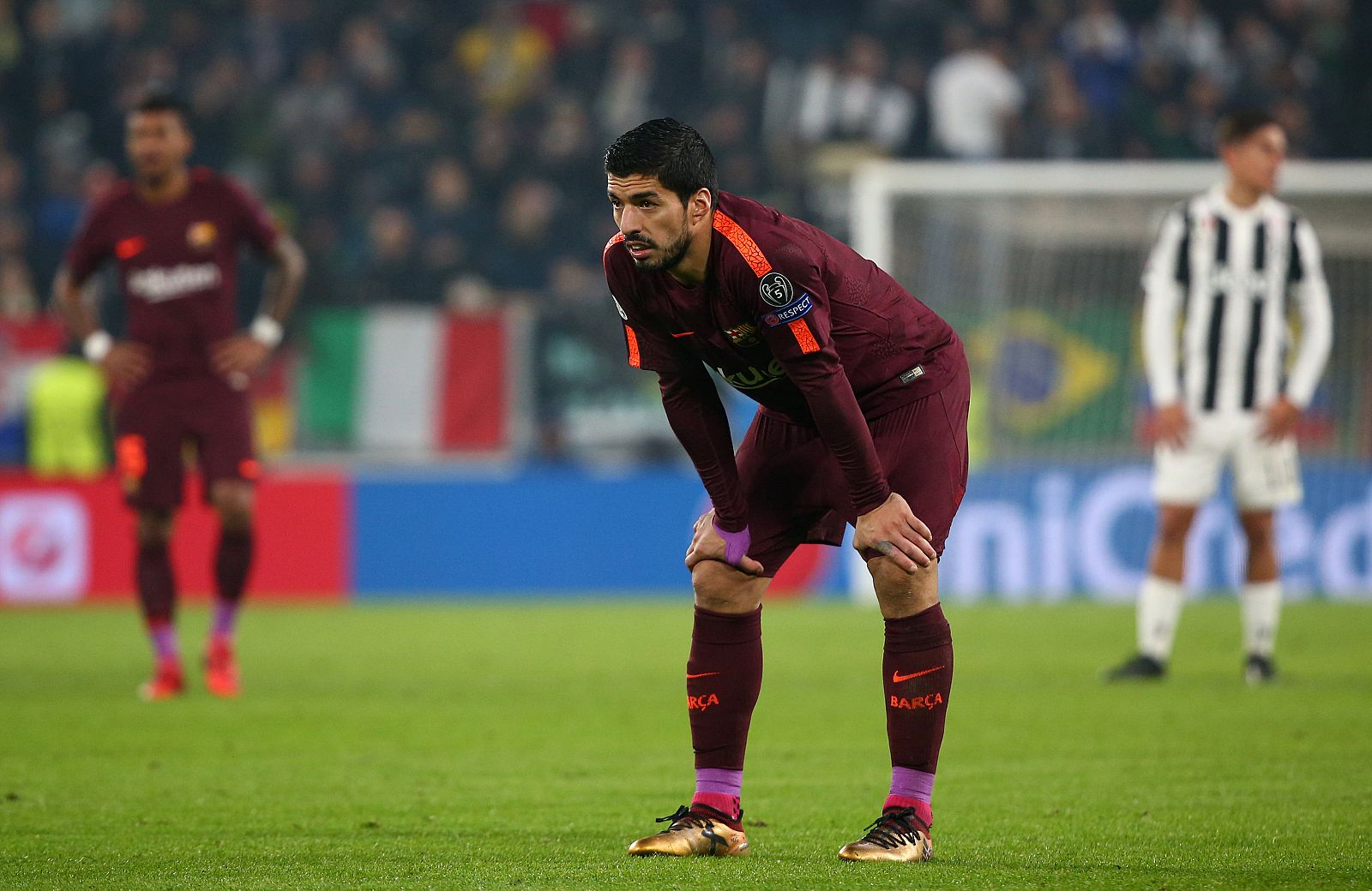 Luis Suárez se lamenta tras finalizar el Juventus 0-0 FC Barcelona.