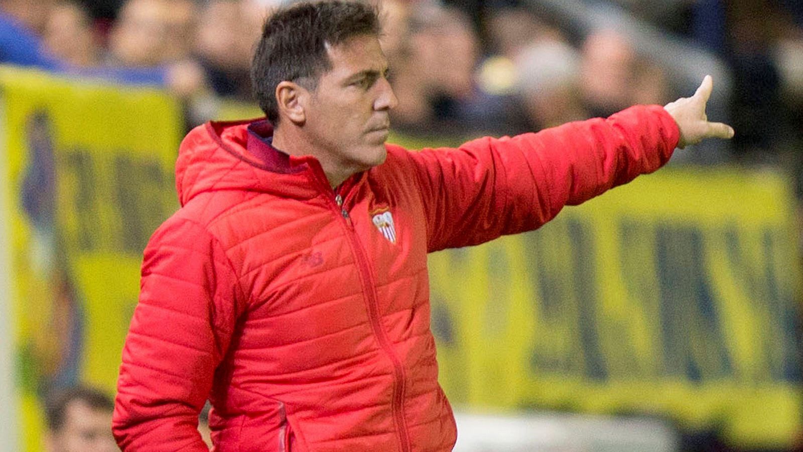 El entrenador del Sevilla, Eduardo Berizzo, durante el partido que ante el Villareal.