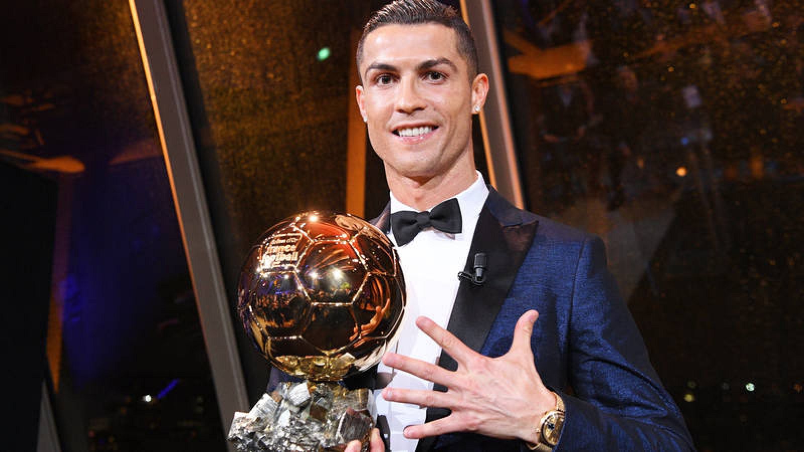 Cristiano Ronaldo, con su quinto Balón de Oro.