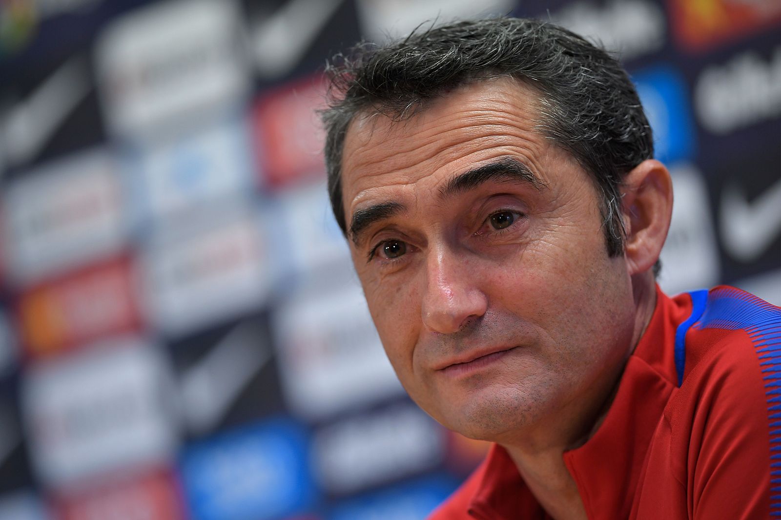 Imagen del técnico del FC Barcelona, Alejandro Valverde, durante la rueda de prensa.