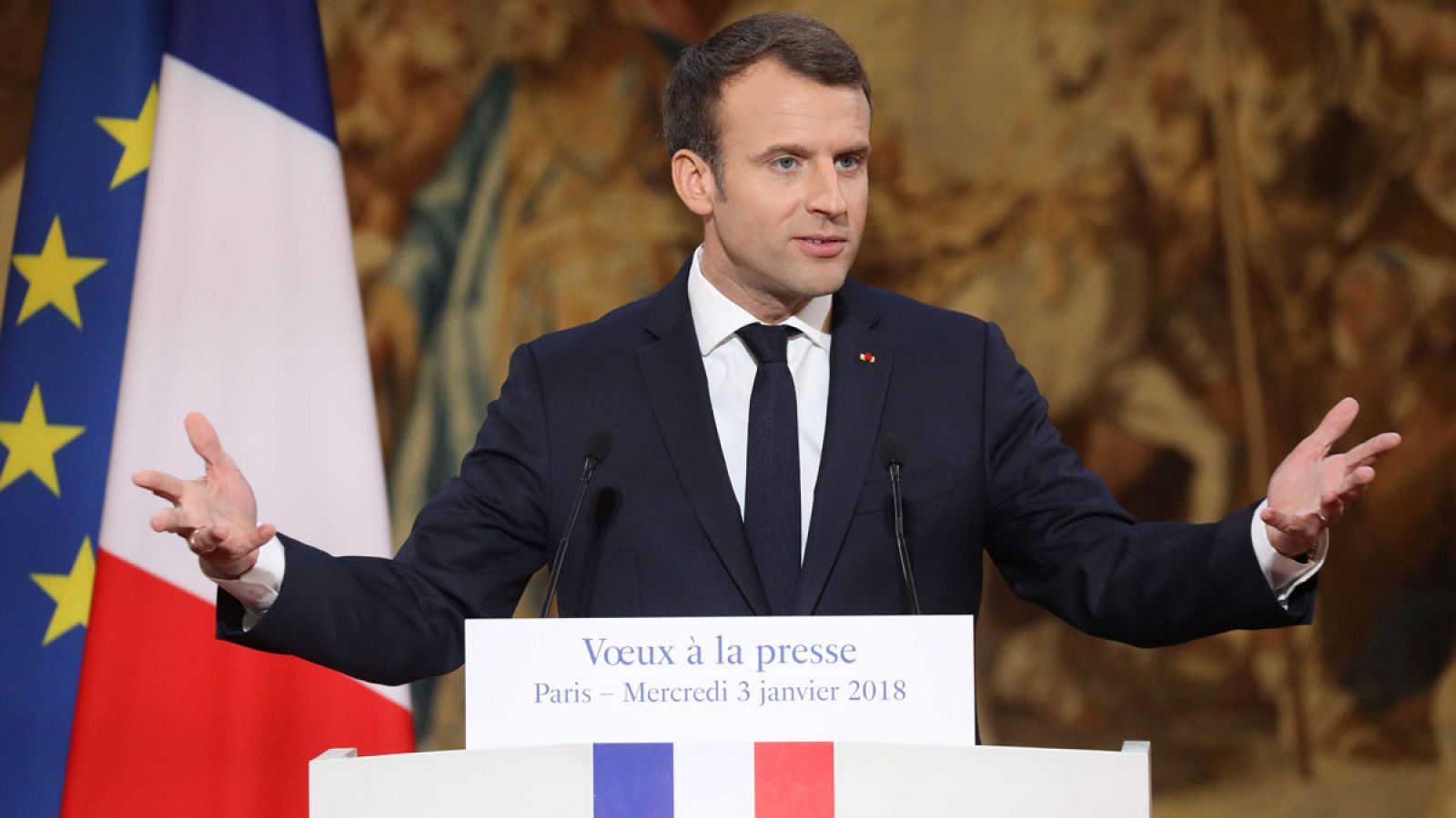 Emmanuel Macron, durante su encuentro con la prensa francesa
