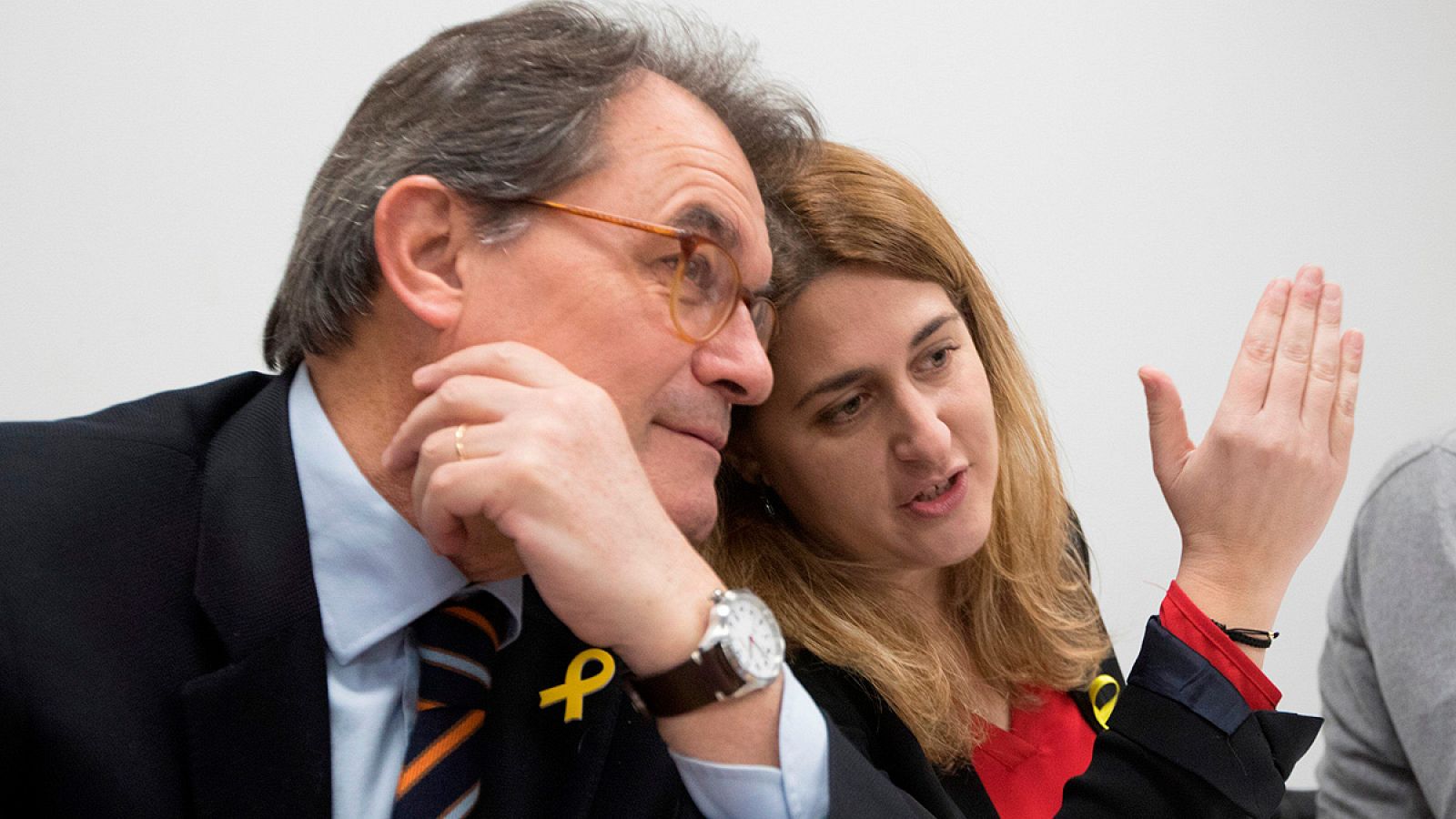 Artur Mas habla con la coordinadora general del PDeCAT, Marta Pascal