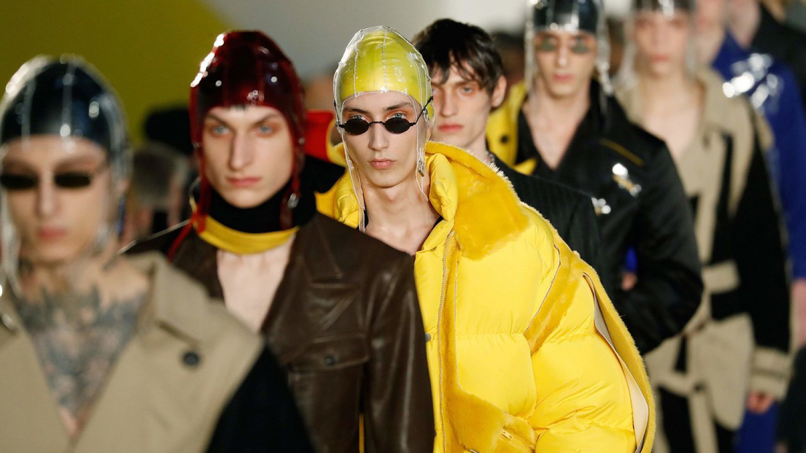 Margiela revive la innovación y experimentación que marcaron la década de los 60.