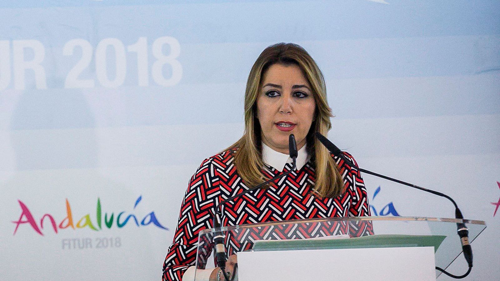 La Presidenta de la Junta de Andalucía, Susana Díaz, durante la rueda de prensa en la inauguración del pabellón de Andalucía en FITUR 2018.