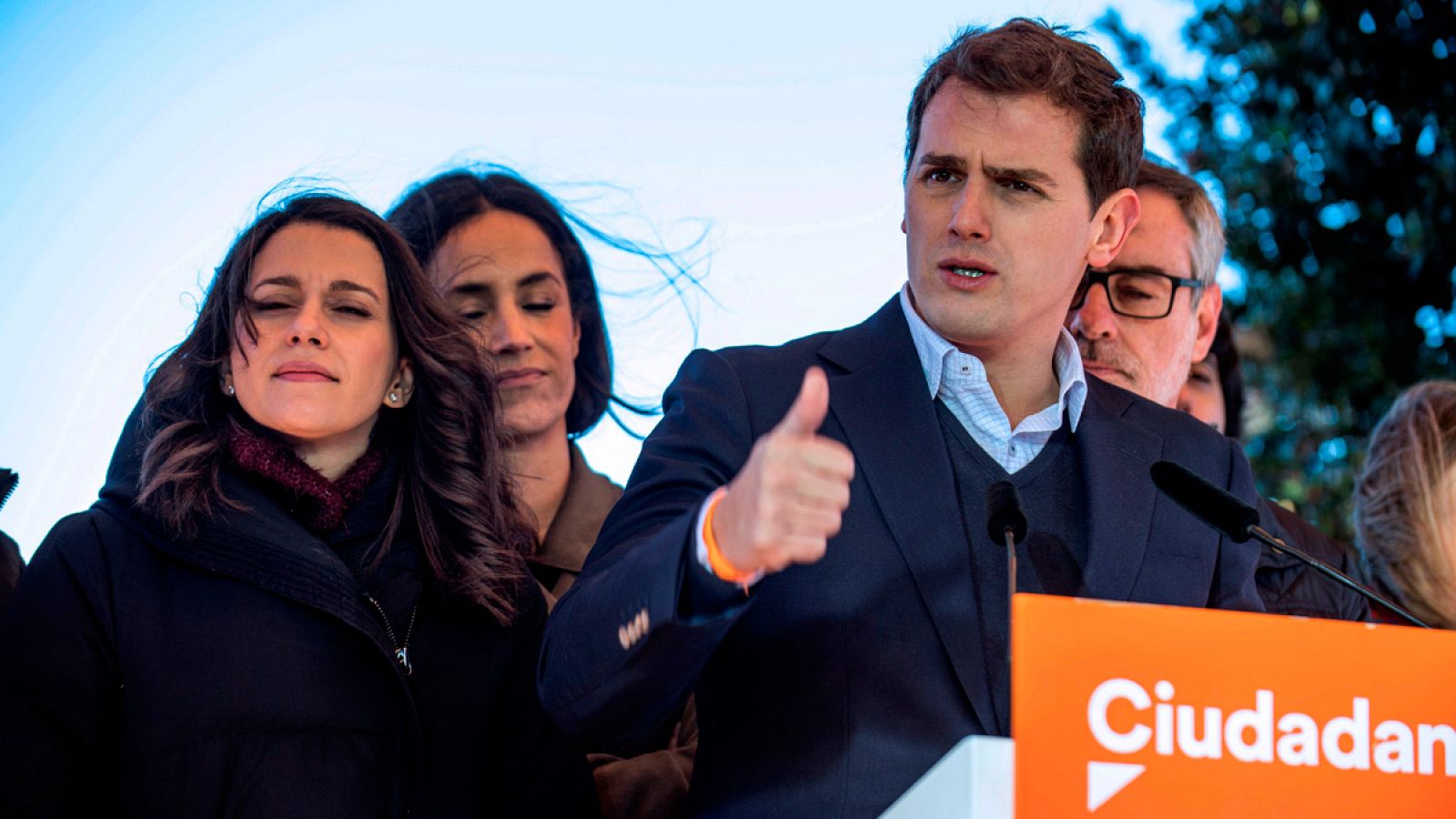 Albert Rivera, junto a la líder de Cs en Cataluña, Inés Arrimadas, y otros líderes del partido, en una rueda de prensa en Toledo
