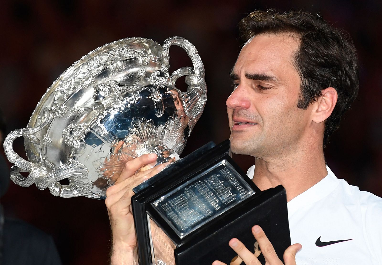 Federer, emocionado tras ganar el Abierto de Australia