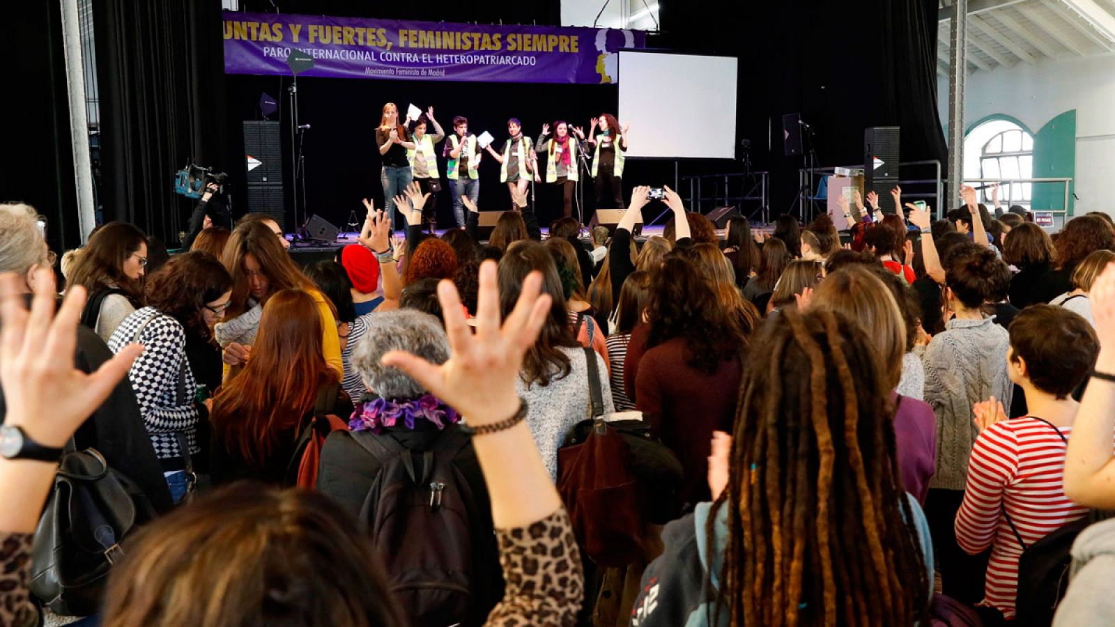 El movimiento feminista de Madrid celebra un "eventazo", para apoyar la huelga feminista del próximo 8 de mayo, en el Matadero de Madrid