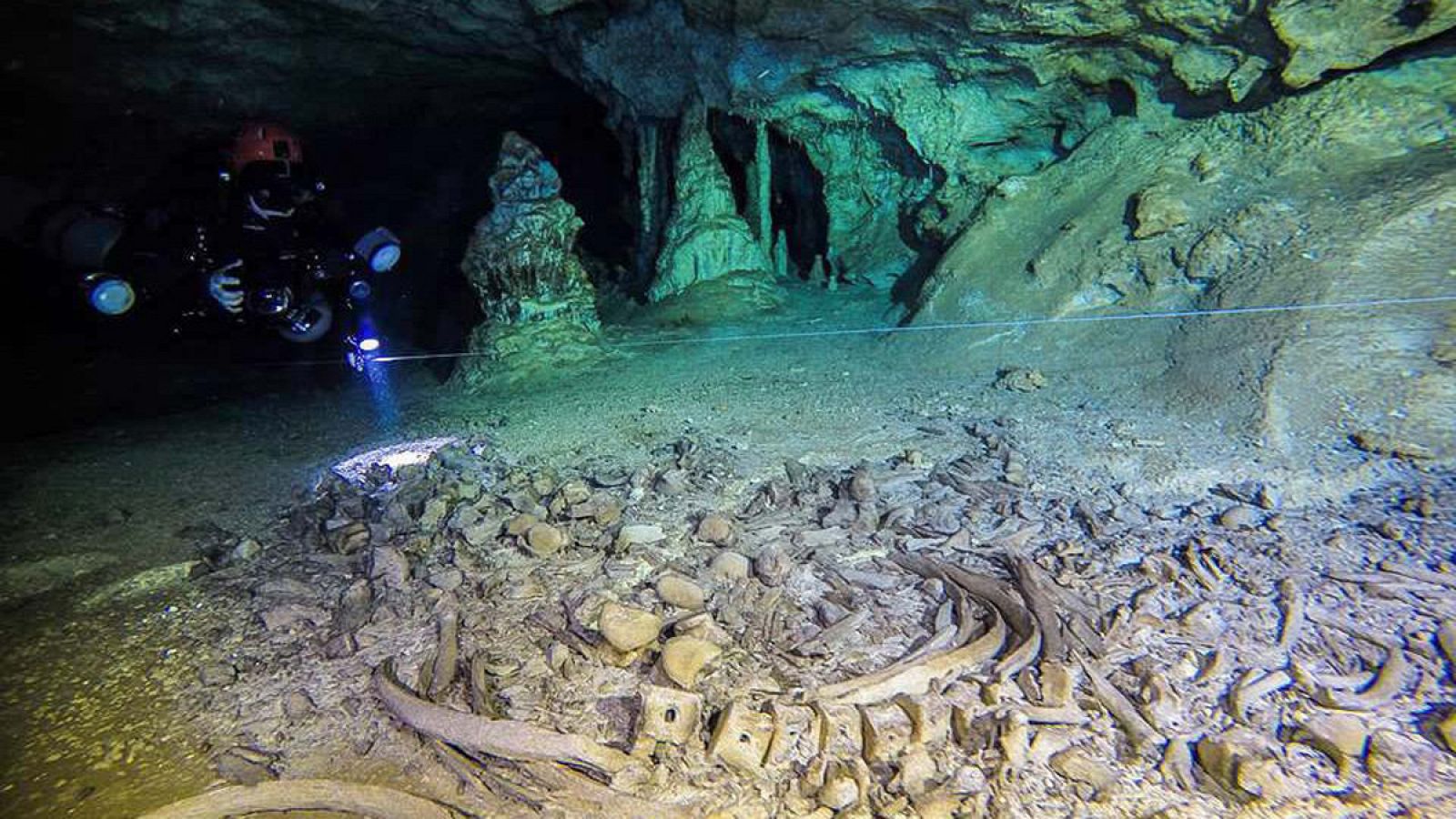 El yacimiento sumergido abarca 248 cenotes, y en él han sido encontrados 198 contextos arqueológicos.