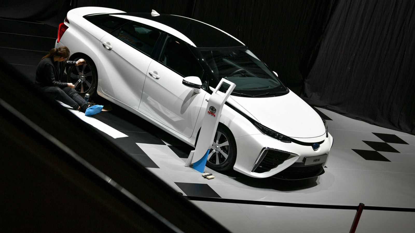 Un Toyota Mirai propulsado con pila de hidrógeno en el Salón del Automóvil de Ginebra