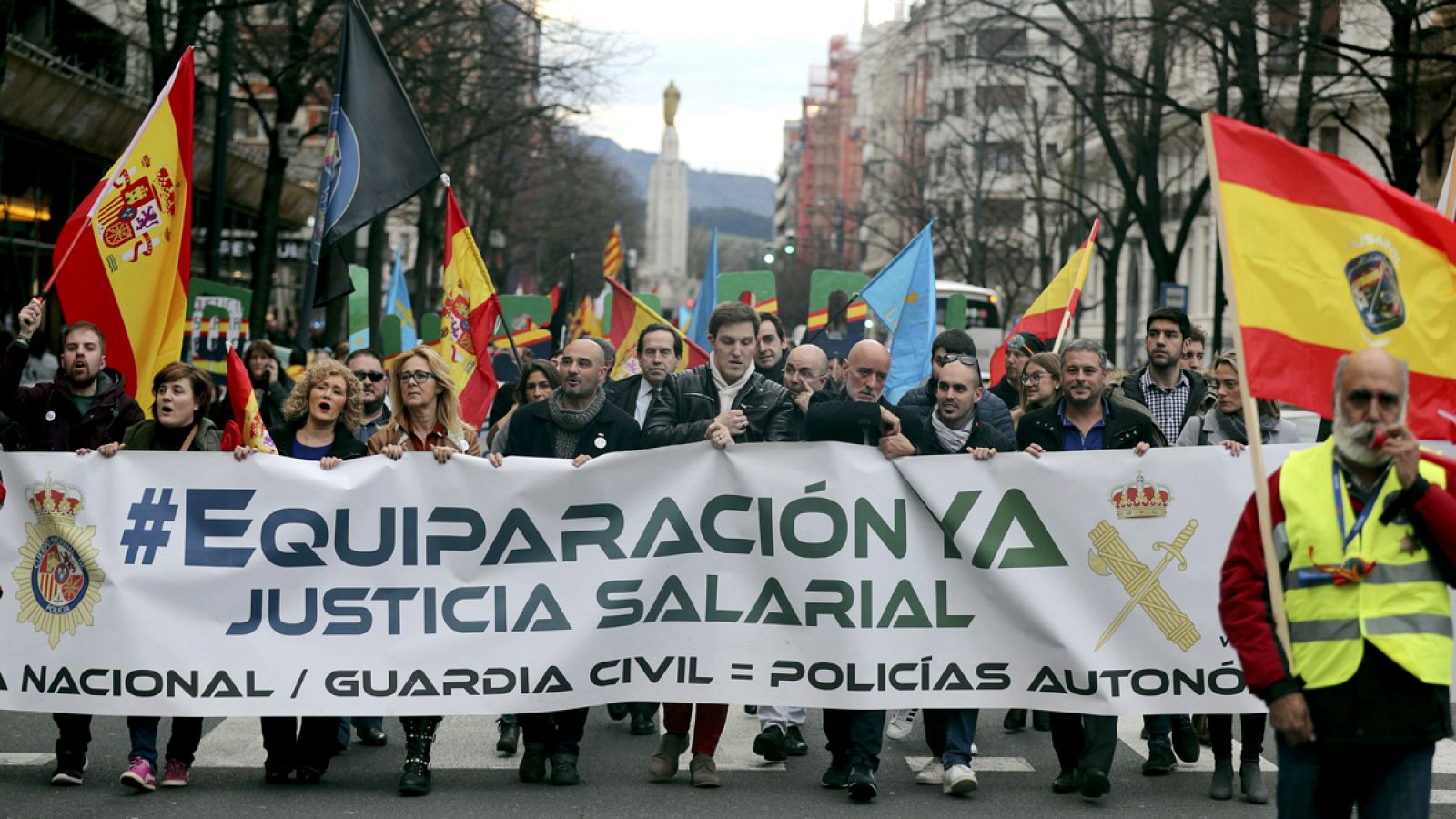 Imagen de archivo de una manifestación que reivindica la equiparación salarial de la Guardia Civil y la Policía Nacional con las policías autonómicas.