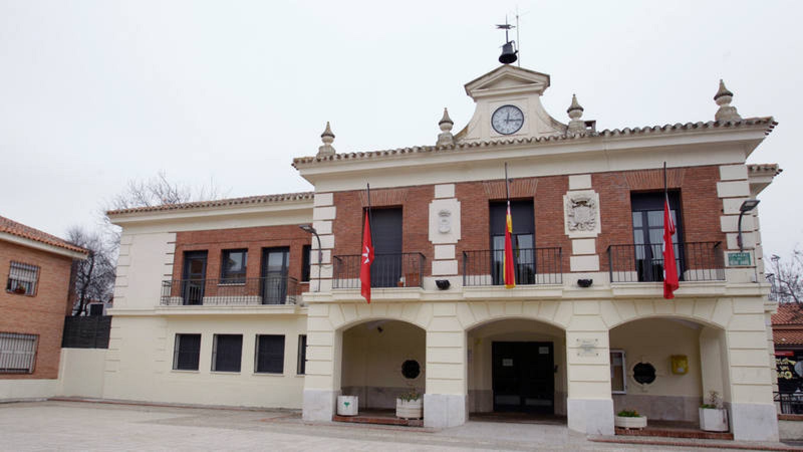 Fachada del Ayuntamiento de Rivas, en una imagen de enero de 2017