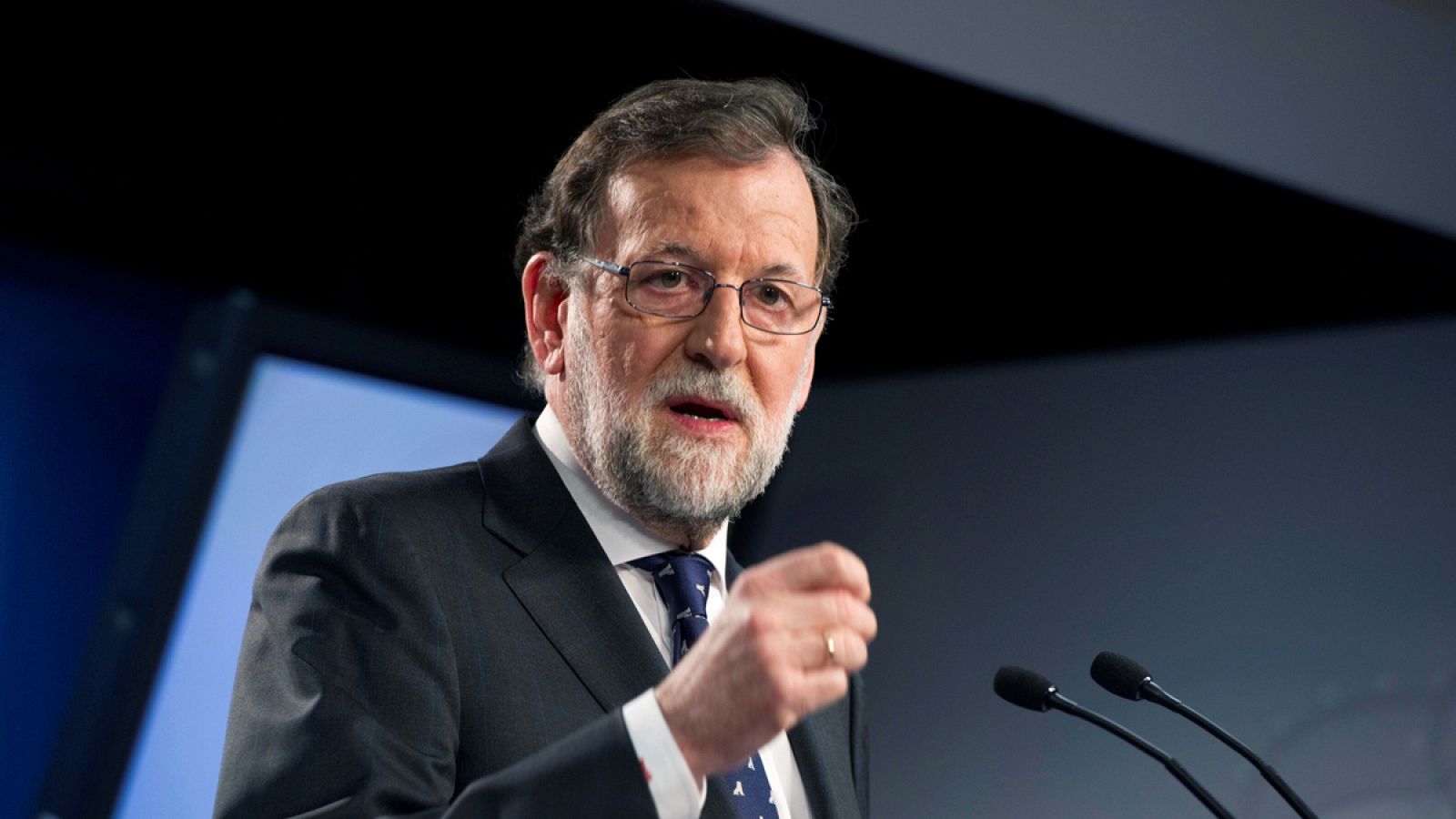 Rajoy, durante una rueda de prensa este viernes en Bruselas