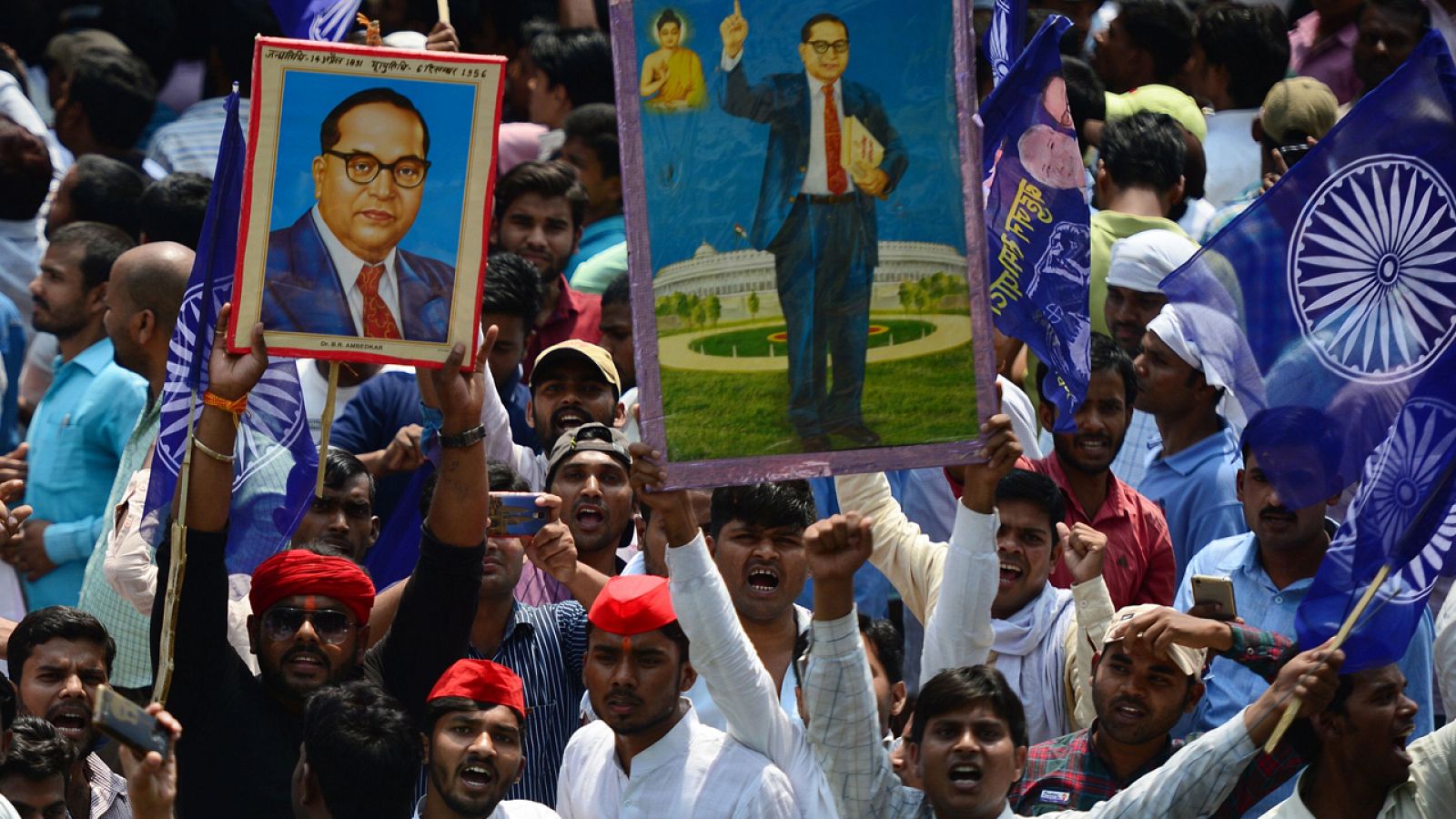 Un grupo de 'dalits'  protestan en Allahabad (India) contra la enmienda de la ley de Prevención de Atrocidades
