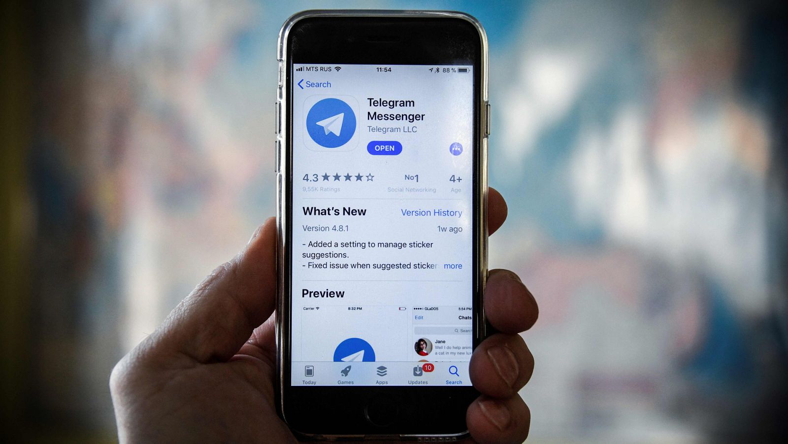 La aplicación Telegram en un teléfono móvil