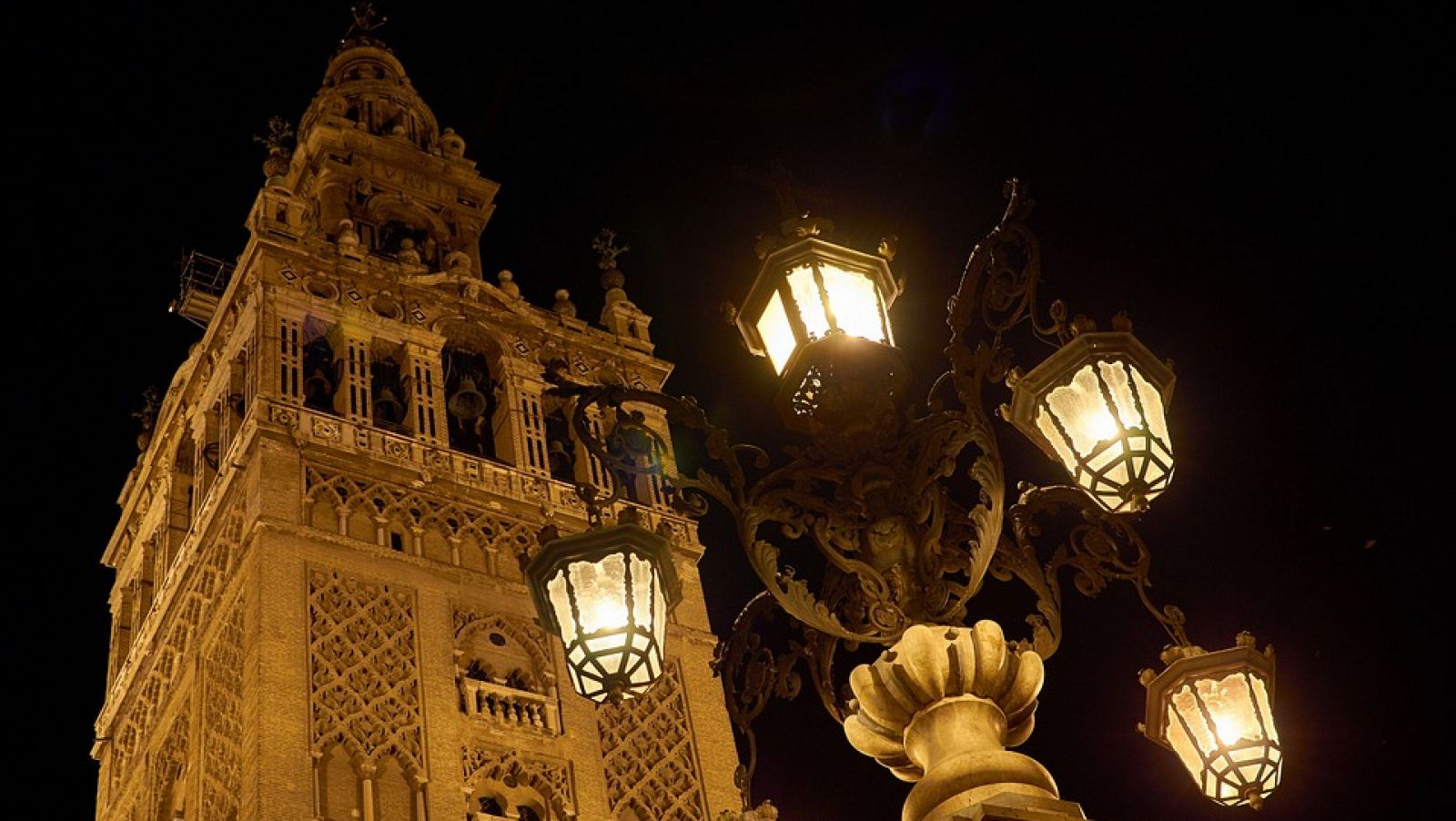 Especial 'La noche transfigurada' en Sevilla