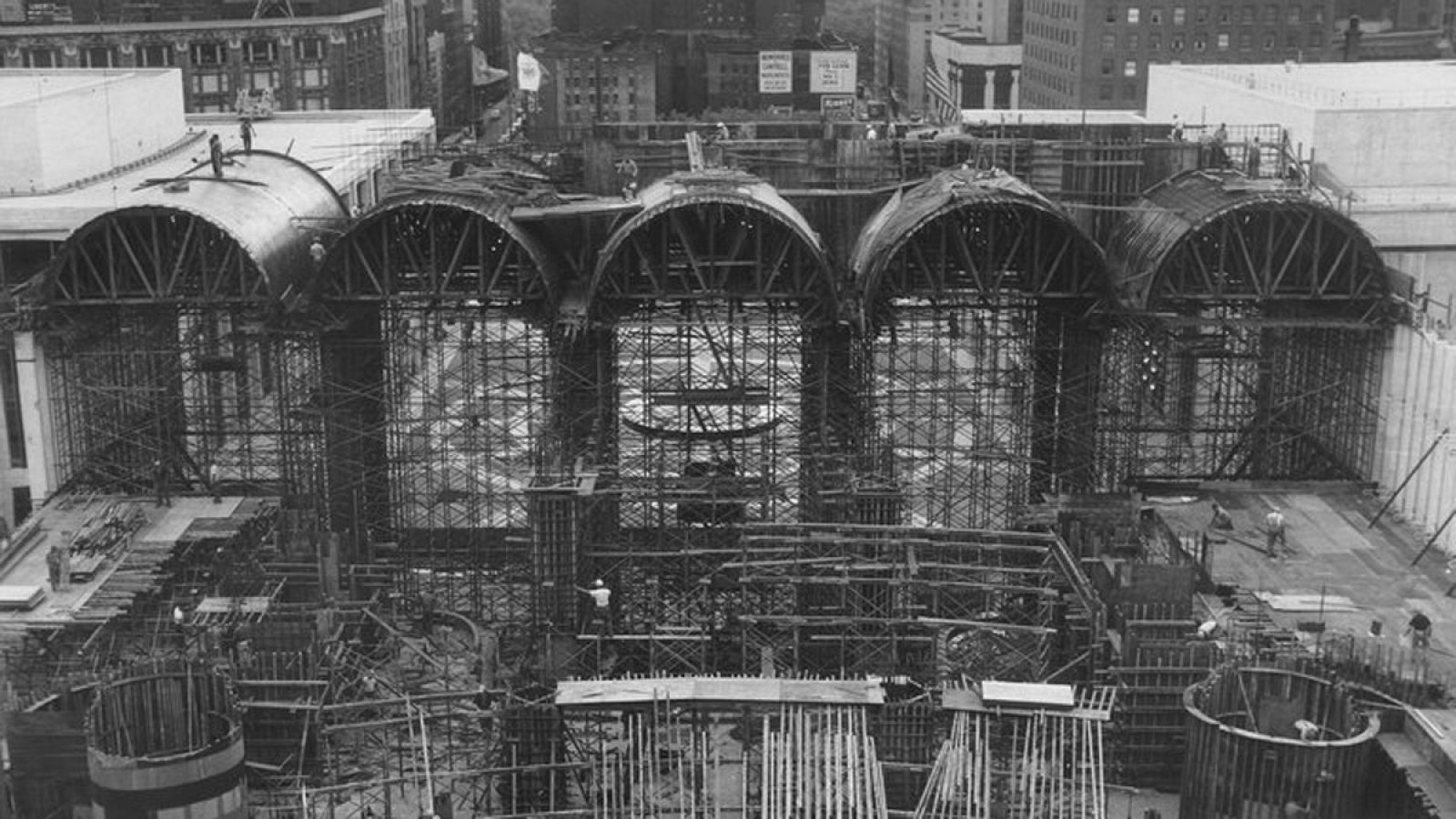 Imagen de la construcción del Metropolitan Opera House de Nueva York