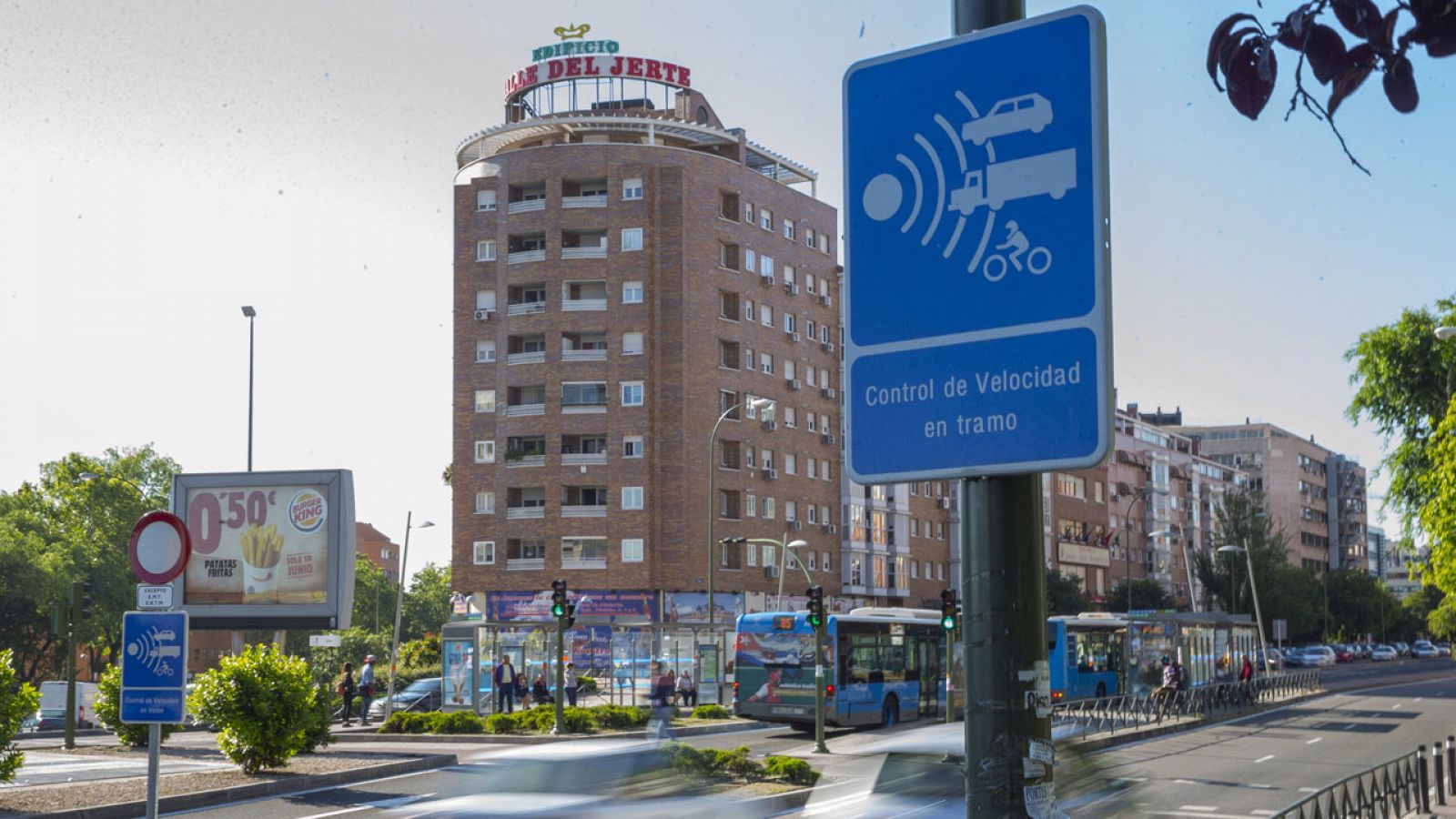 Fotografía de archivo de un radar en Madrid en 2016