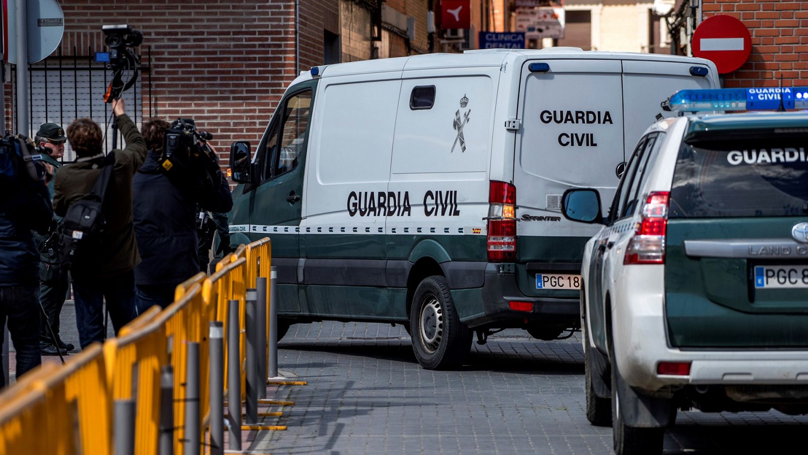 Imagen de archivo de un furgón de la Guardia Civil en Torrijos, Toledo