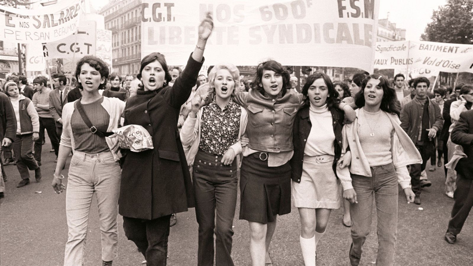 Fotografía de las protestas de Mayo del 68 facilitada por la Fundación Gilles Caron con el título "Manifestation CGT"
