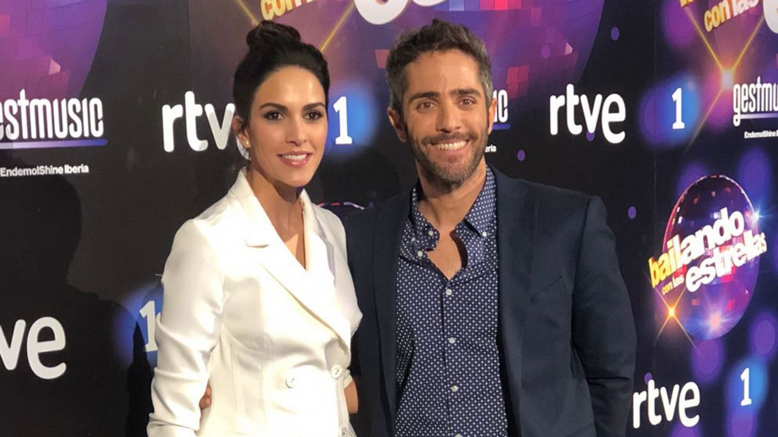 Roberto Leal y Rocío Muñoz, los presentadores de 'Bailando con las estrellas'