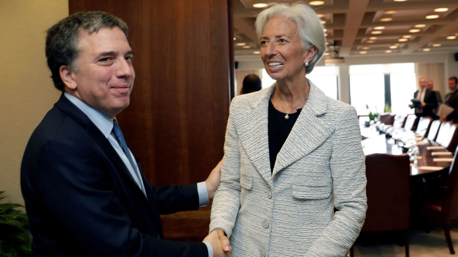 El ministro de Hacienda de Argentina, Nicolás Dujovne, y la directora gerente del FMI, Christine Lagarde, durante su encuentro el jueves 10 de mayo de 2018.