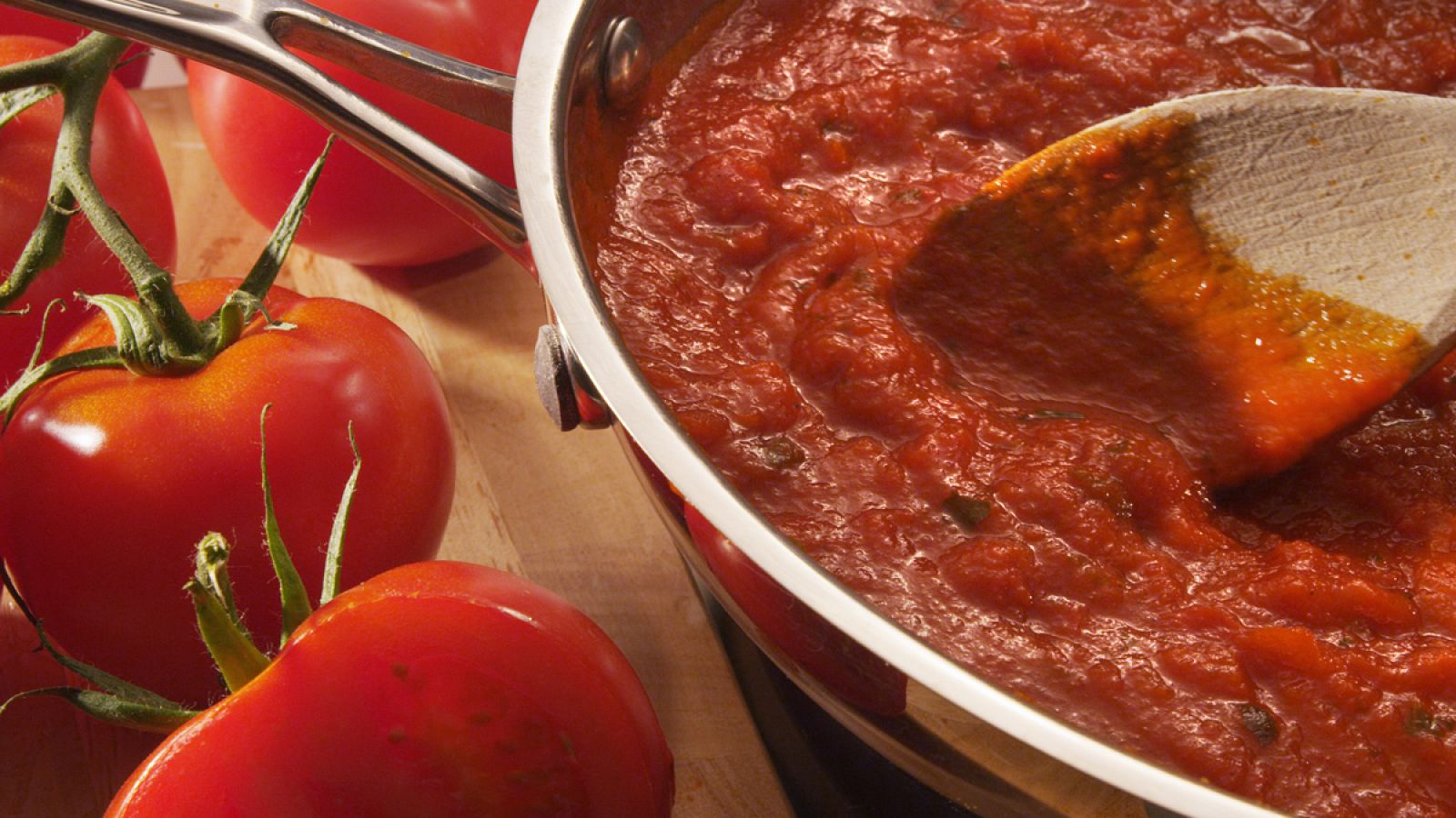 Acompañar dietas ricas en probióticos con tomate frito potencia su carácter beneficioso.