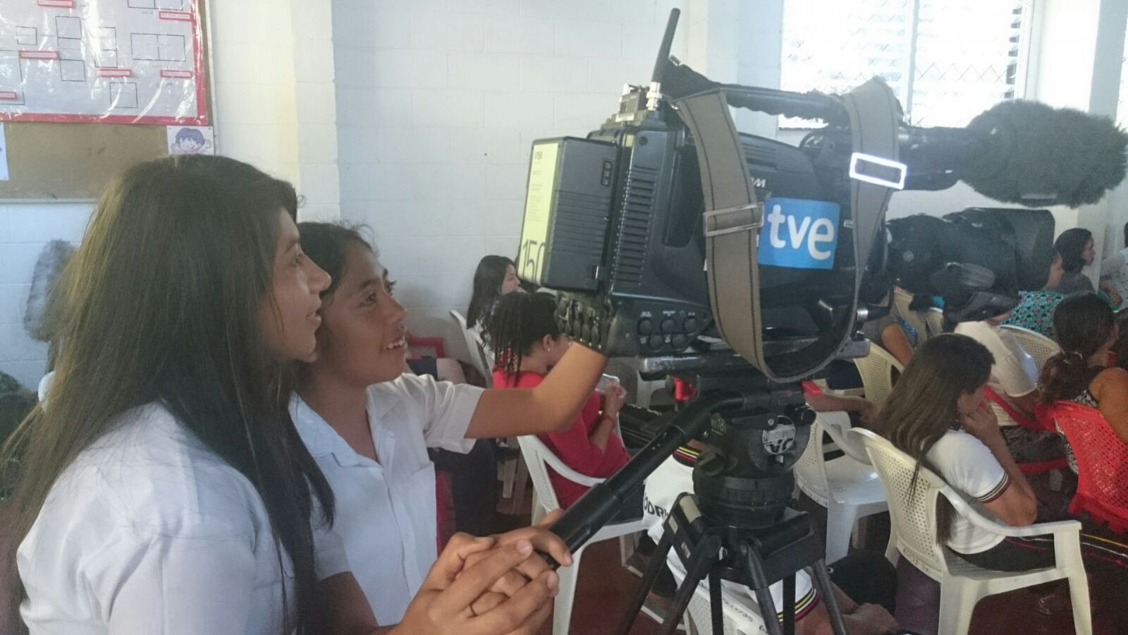 En total son 40 las escuelas públicas del Salvador que reciben apoyo y asesoramiento gratuito a través de este proyecto que pusieron en marcha los maristas hace cuatro años.