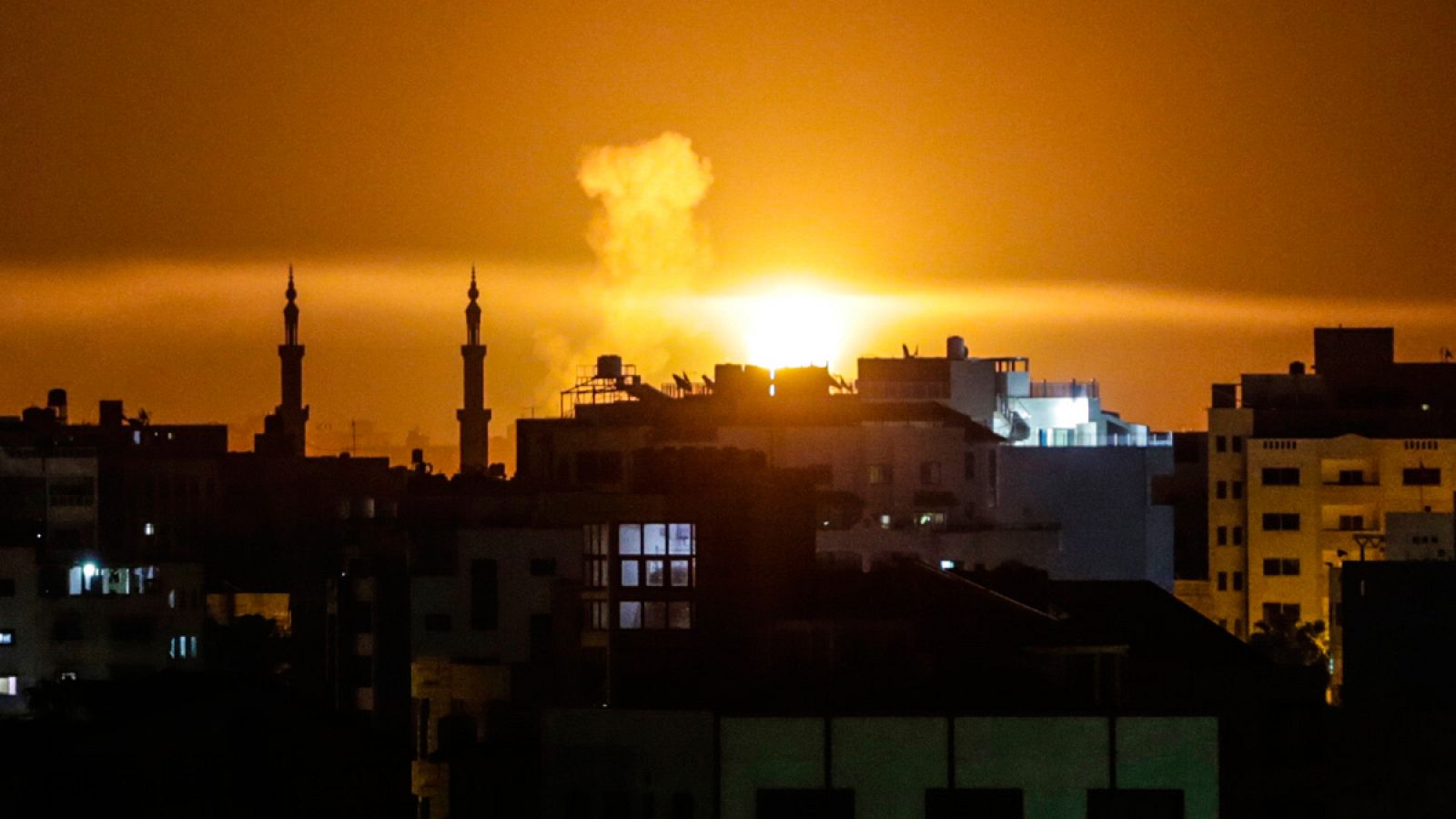 Uno de los ataques israelíes sobre Gaza