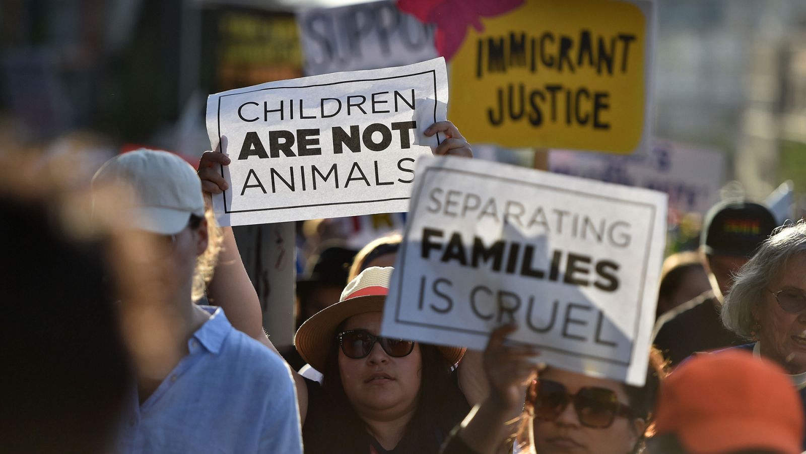 Protesta ciudadana por la separación de menores inmigrantes de sus familias