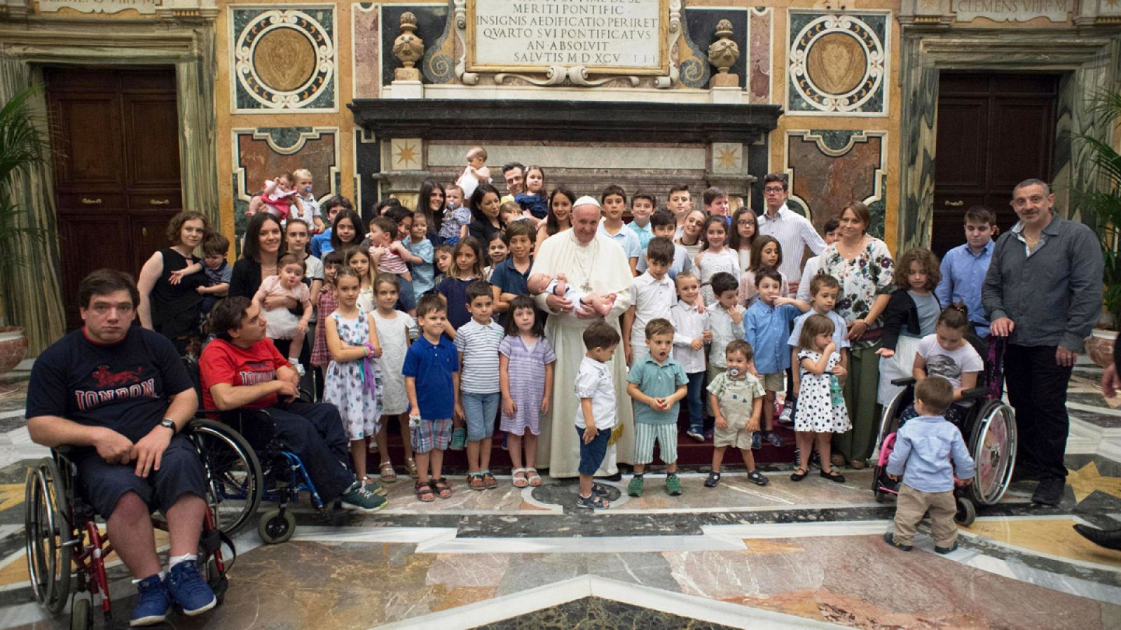 Encuentro del papa con el Foro de Asociaciones de Familias