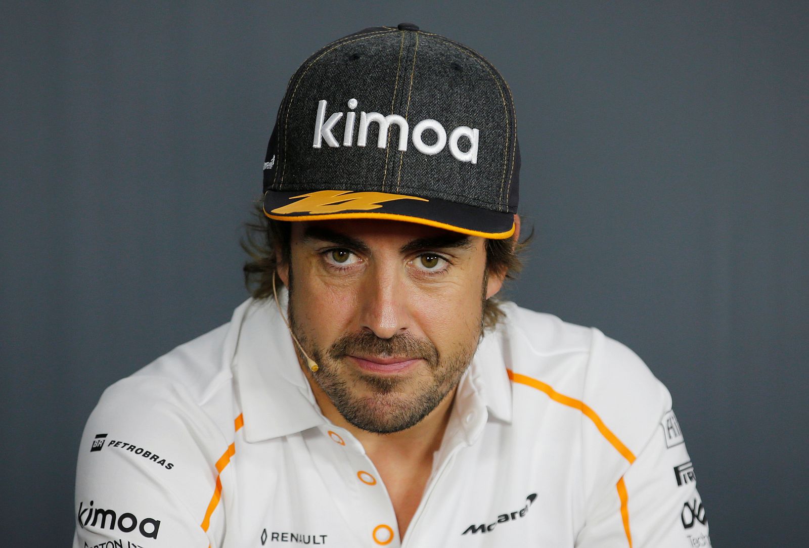 Imagen del piloto Fernando Alonso durante la rueda de prensa en el circuito Paul Ricard.