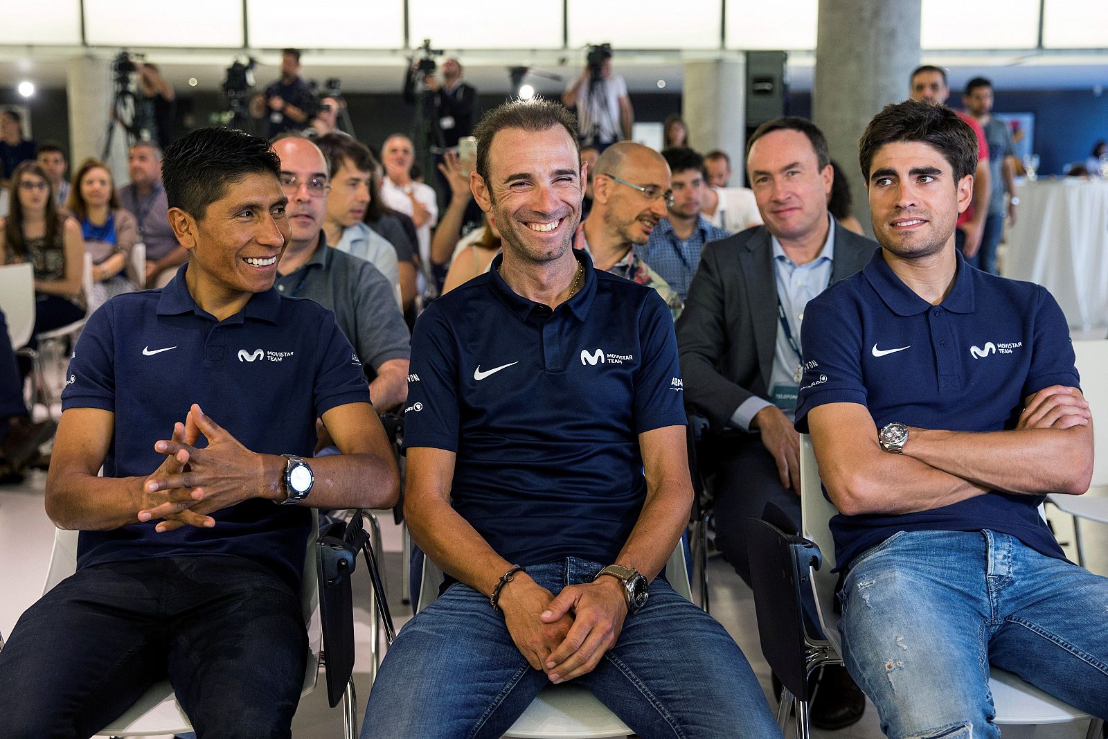 Nairo Quintana, Alejandro Valverde y Mikel Landa (i a d), durante la presentación del equipo Movistar para el próximo Tour de Francia.