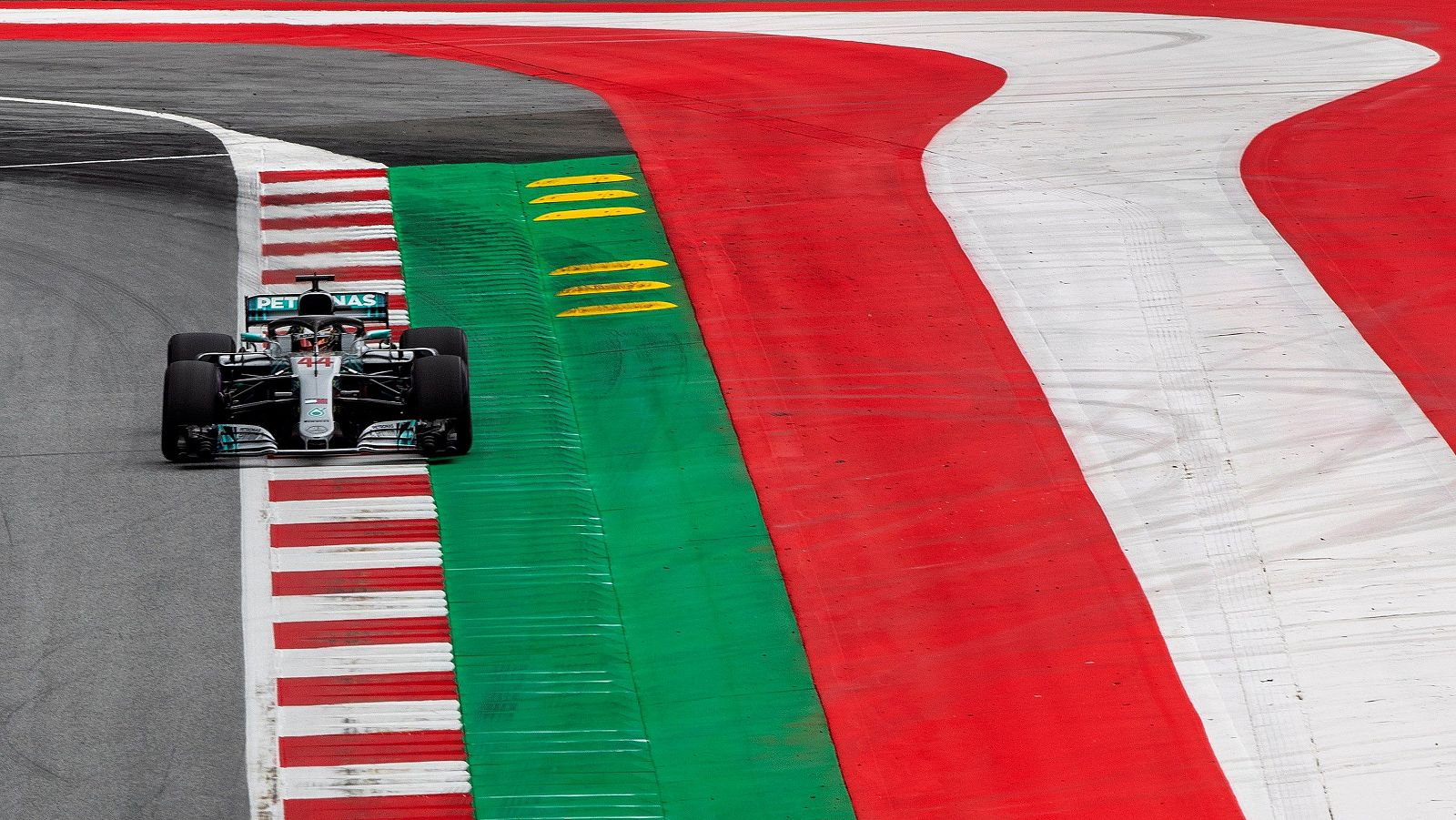 Lewis Hamilton, en los entrenamientos libres del GP de Austria.