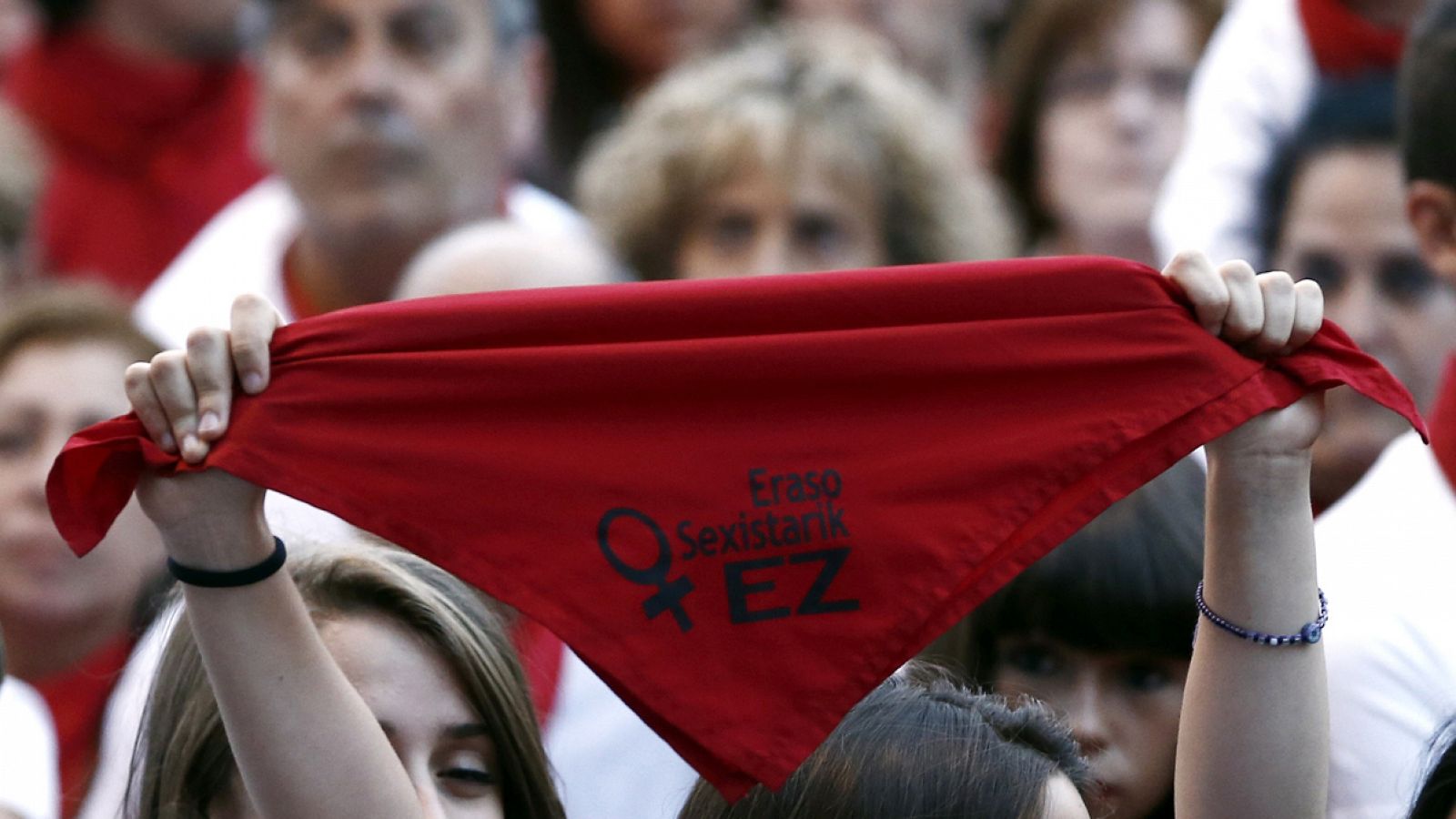 Manifestación en Pamplona contra las agresiones sexuales en Sanfermines en 2016