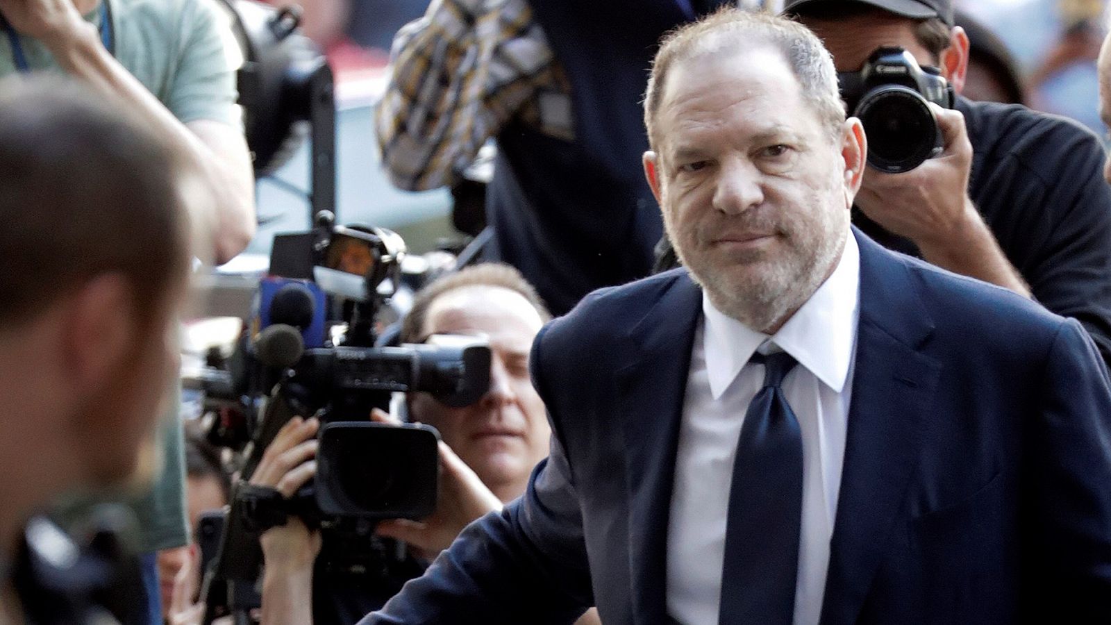 El productor de Hollywood Harvey Weinstein llegando al Tibunal Supremo del Estado de Nueva York